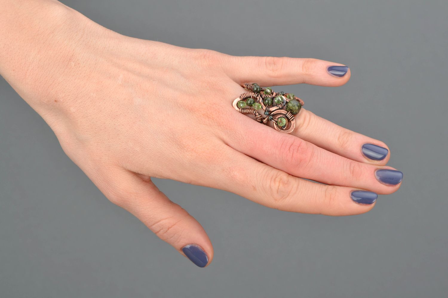 Designer copper ring with serpentine marble photo 2