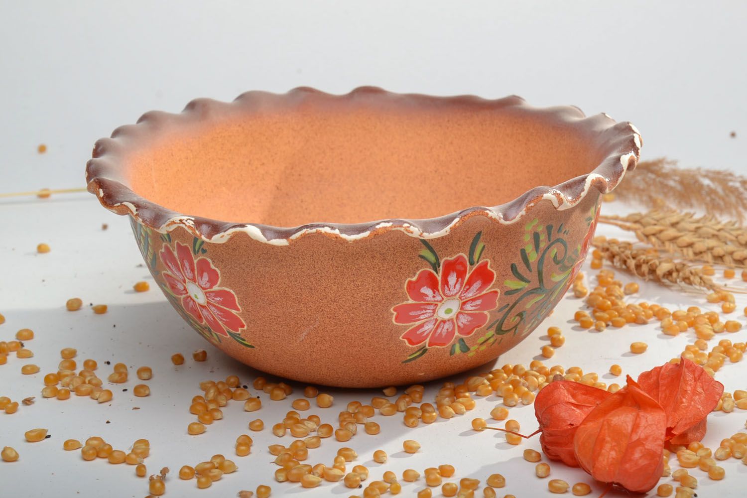 Painted ceramic bowl photo 1