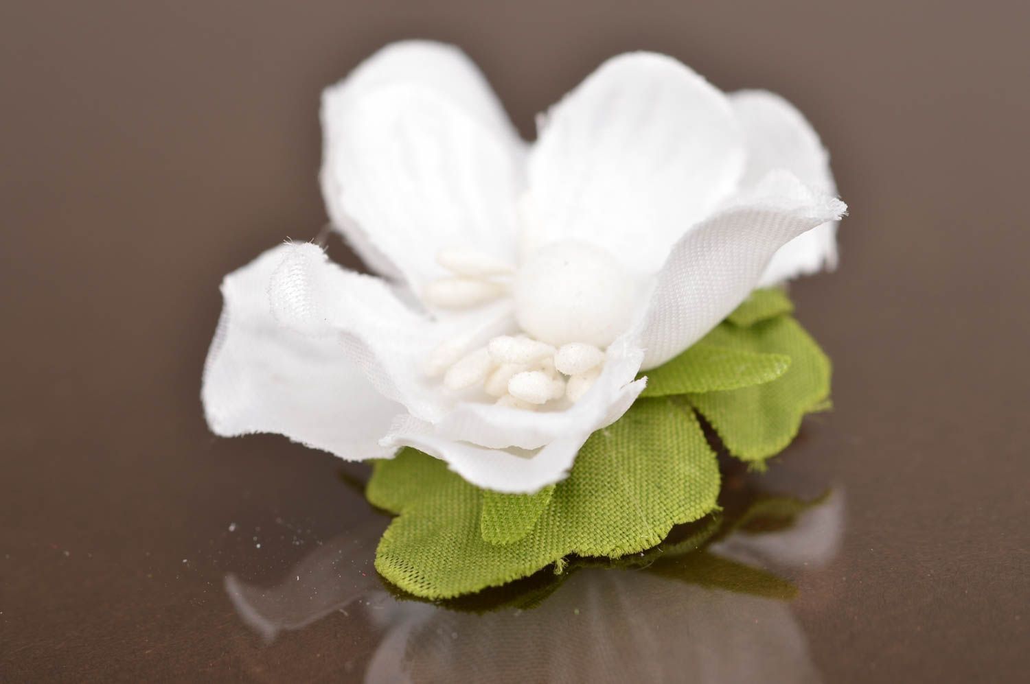 Unusual beautiful handmade hair clip in shape of white flower for kids photo 2