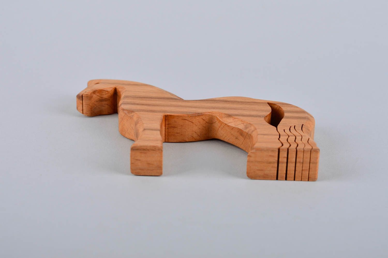 Фигурка из дерева Лошадь игрушка ручной работы игрушка из натуральных материалов фото 4