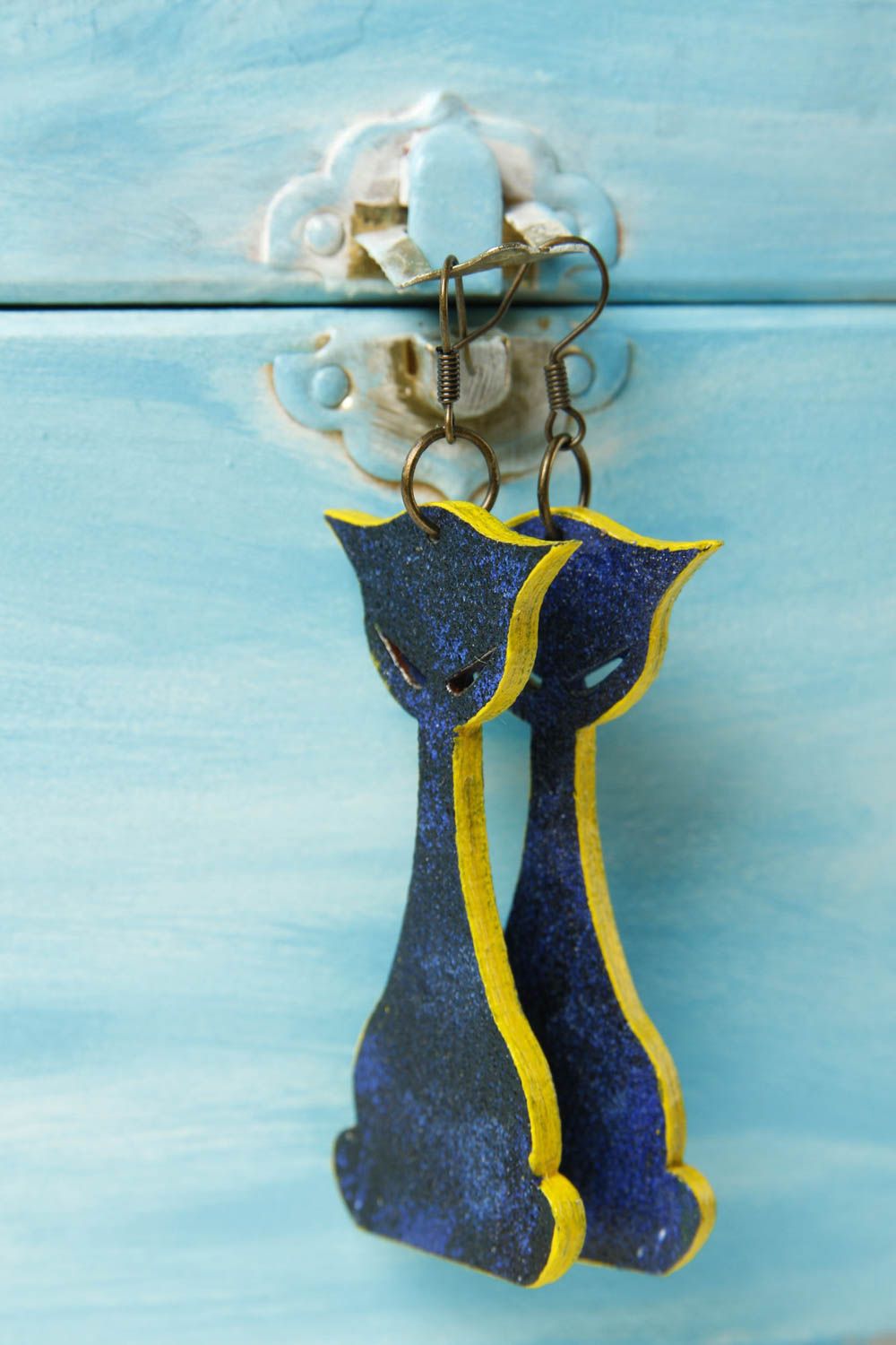 Pendientes de madera hechos a mano regalo original accesorio para mujer Gatos foto 1