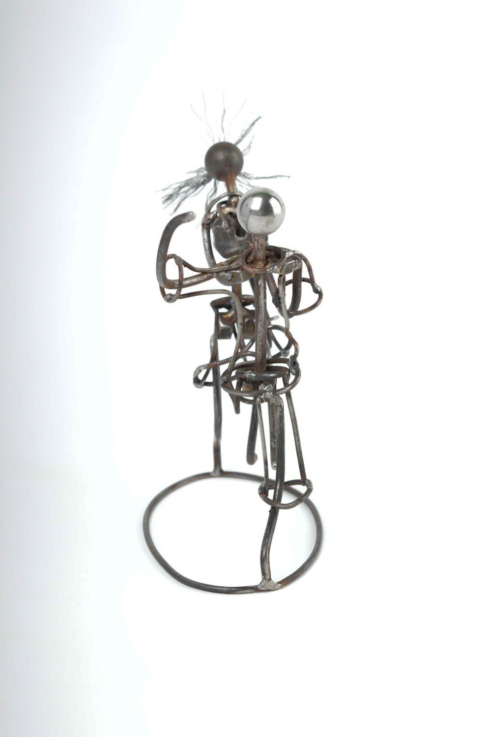Figurine danse faite main Statuette design en métal vernie Cadeau original photo 4