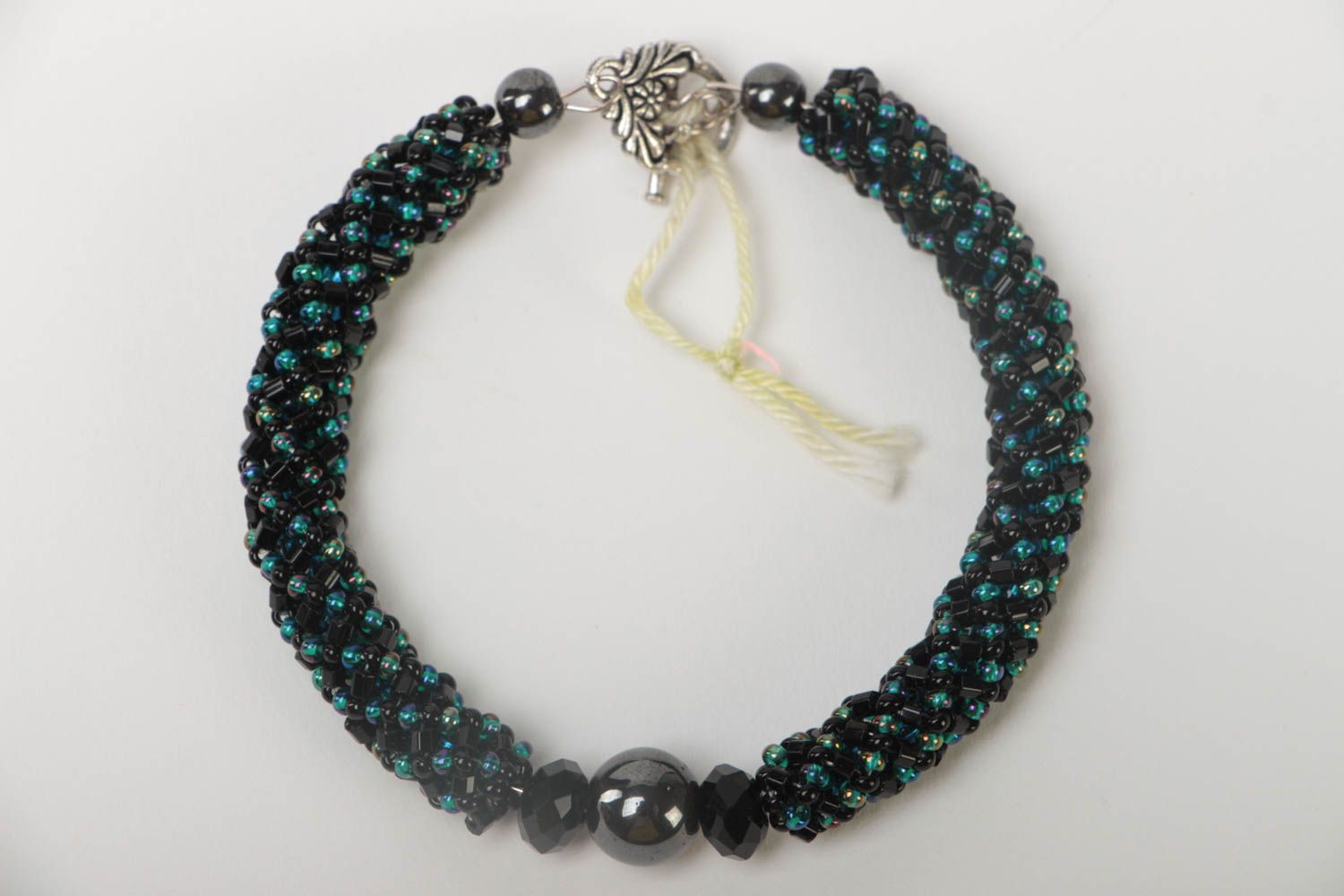 Handmade dark green and black beads cord bracelet for girls photo 2