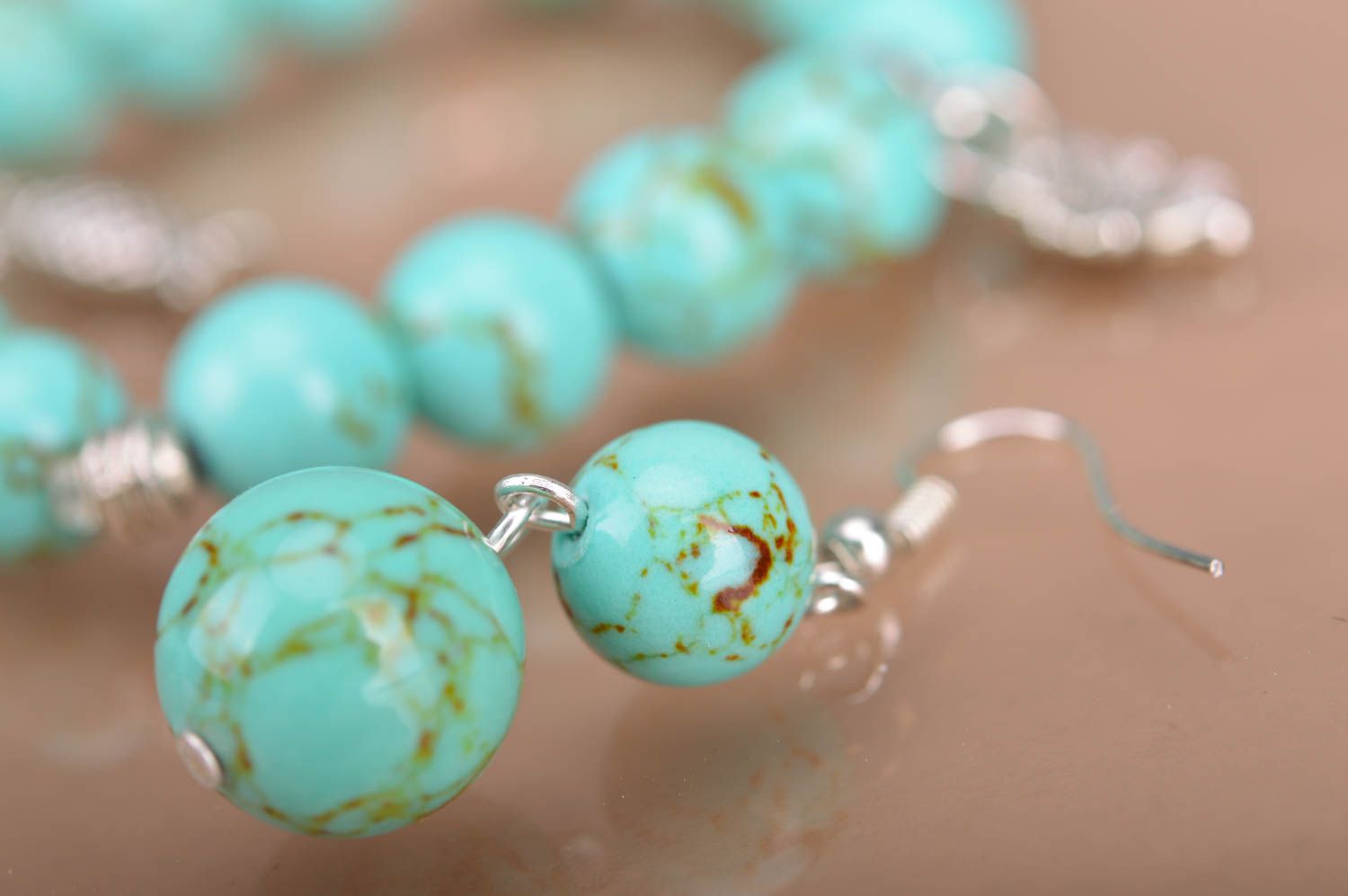 Handmade turquoise beaded jewelry set wrist bracelet with charms and earrings photo 4