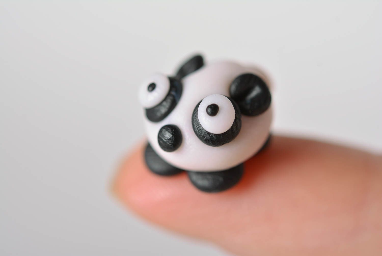 Handmade Dekoration Figur Spielzeug Panda Haus Deko aus Polymerton künstlerisch foto 4