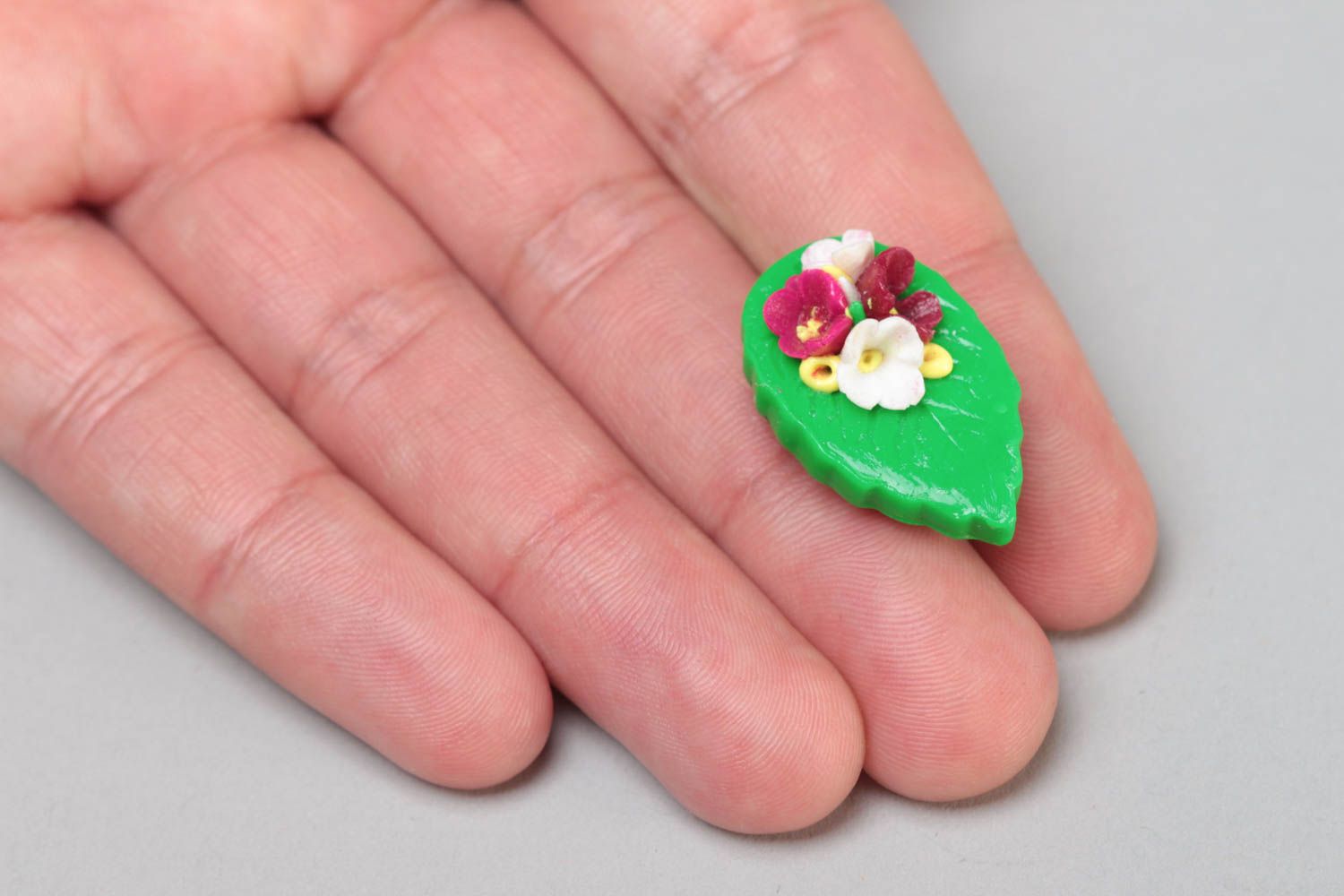 Handmade small designer brooch with volume polymer clay leave and flowers photo 5