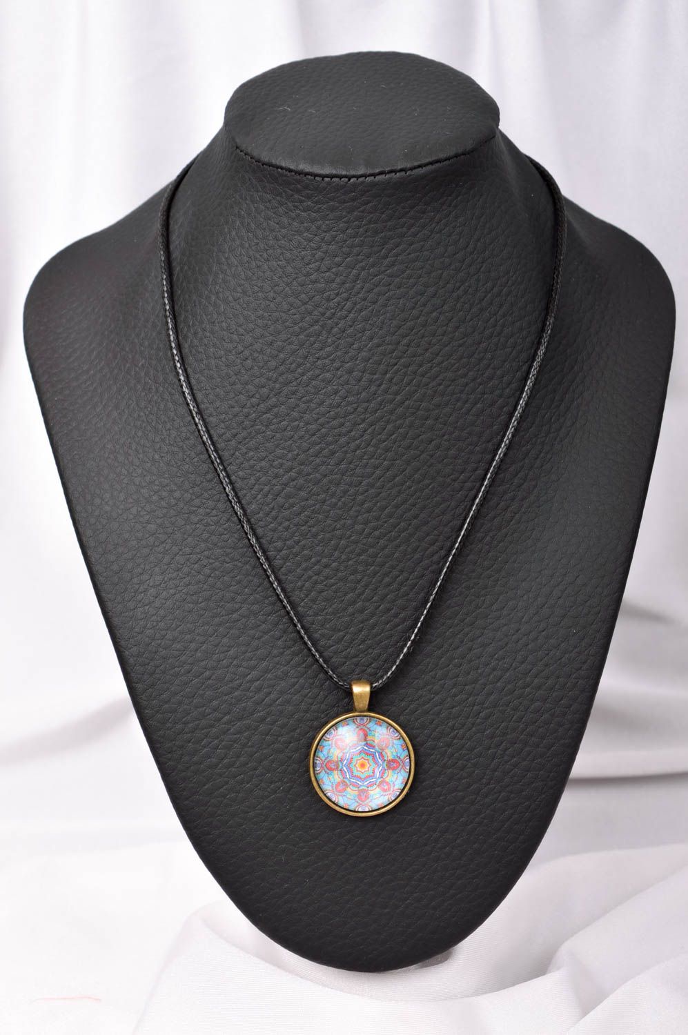 Handmade designer pendant everyday accessories for women glass pendant for girl photo 1