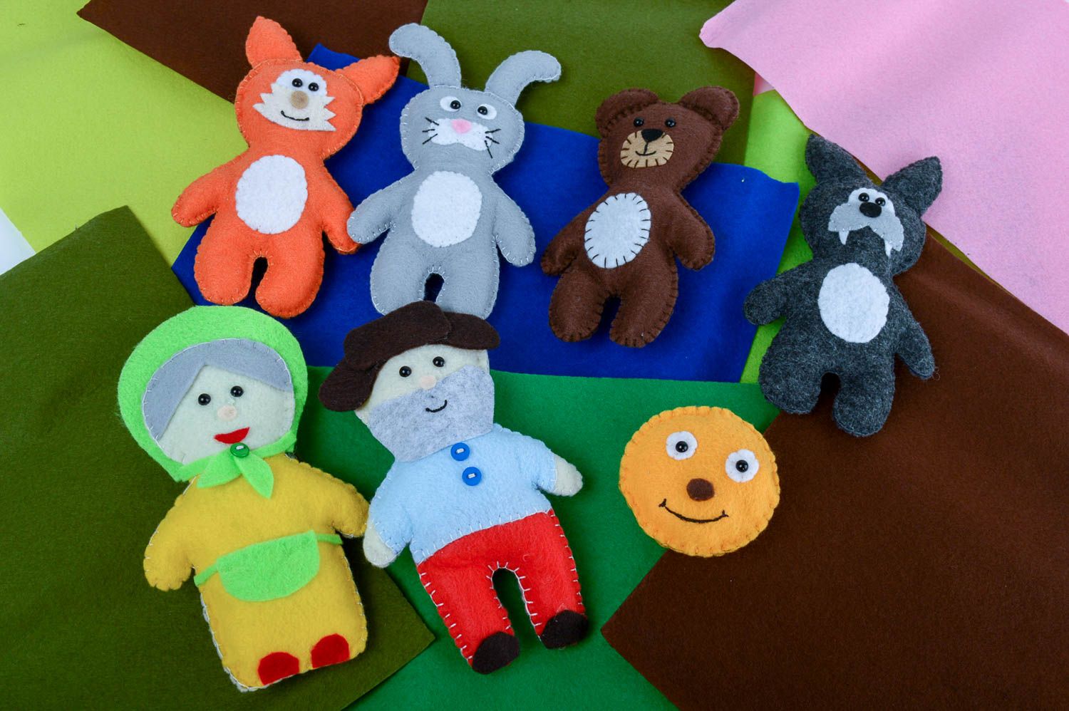 Stoff Tiere handmade Kuscheltier Set grell Kinder Spielsachen Künstler schön foto 1