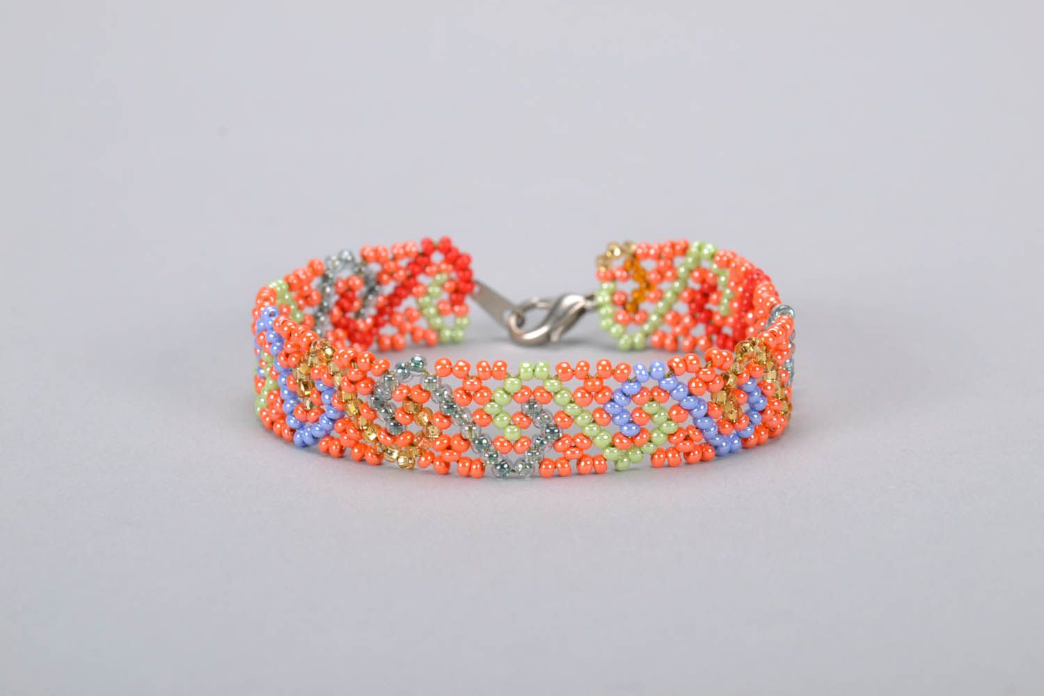 Colorful bracelet photo 3