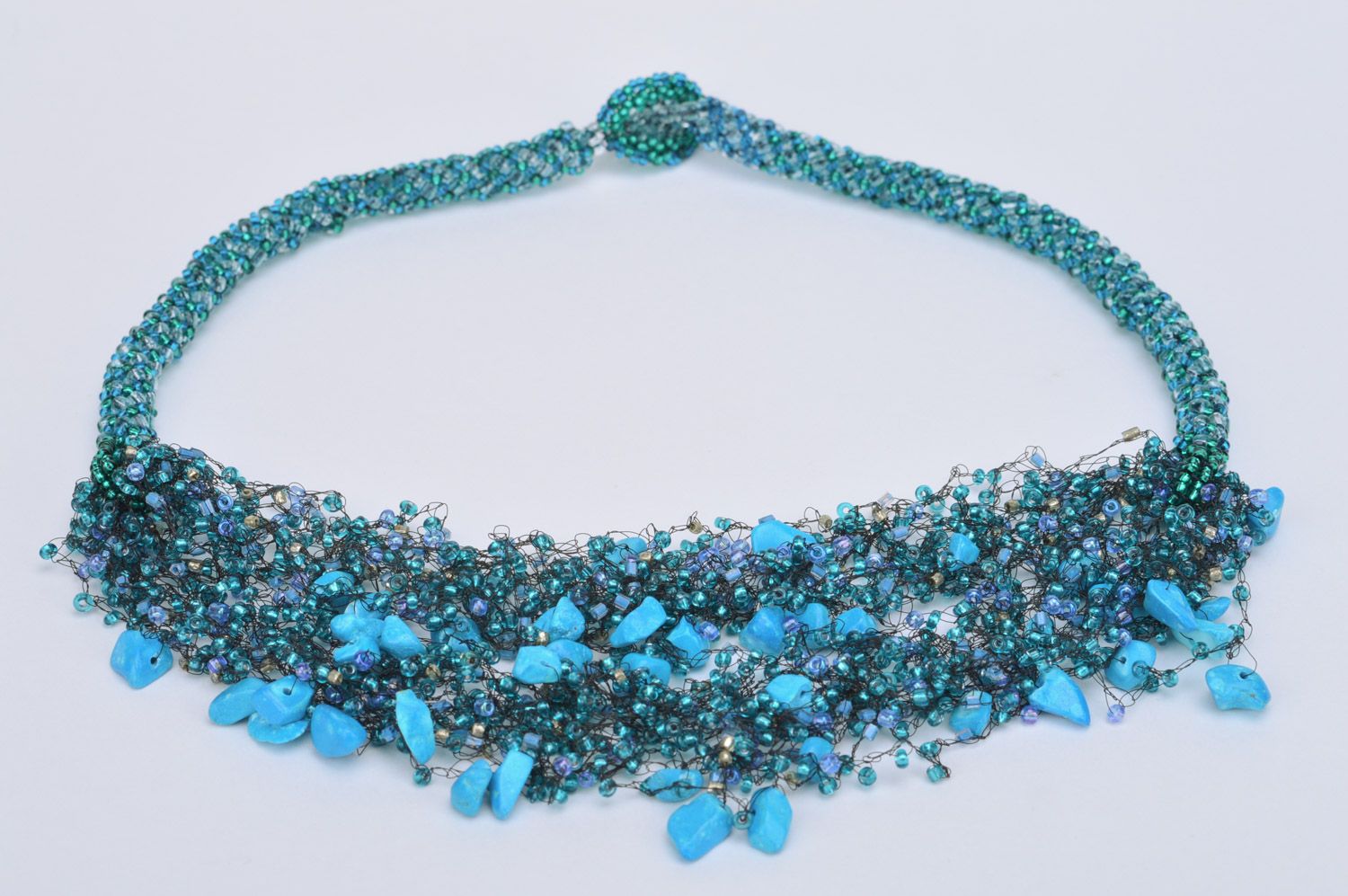 Stylish handmade women's airy beaded necklace with turquoise stone in blue color palette photo 2