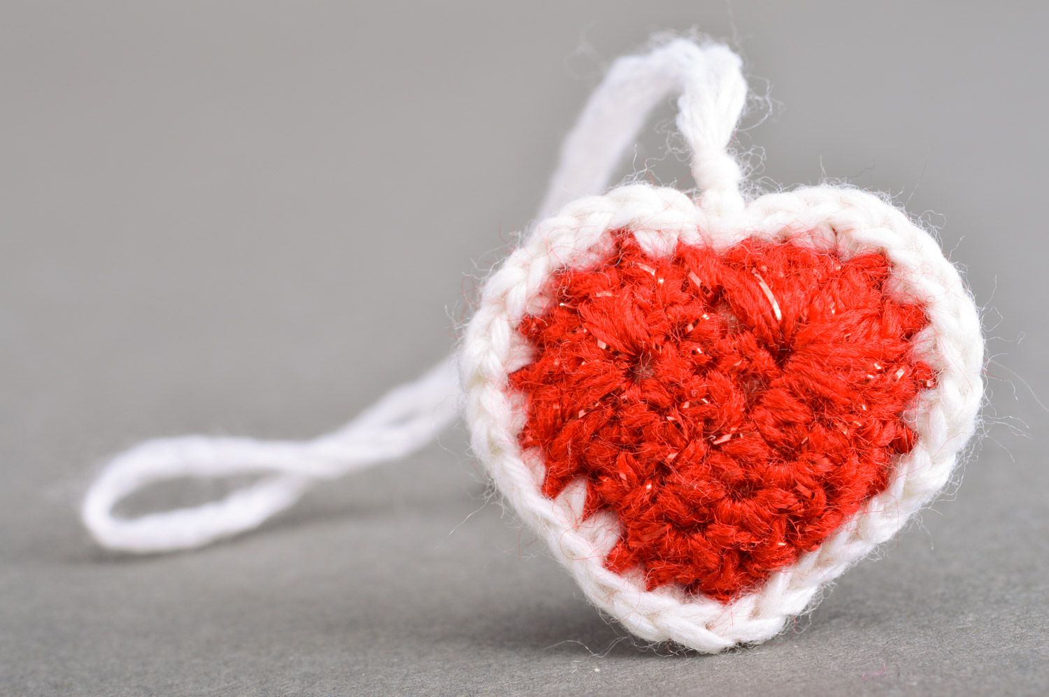 Handmade heart-shaped red and white keychain crocheted of semi-woolen threads photo 5