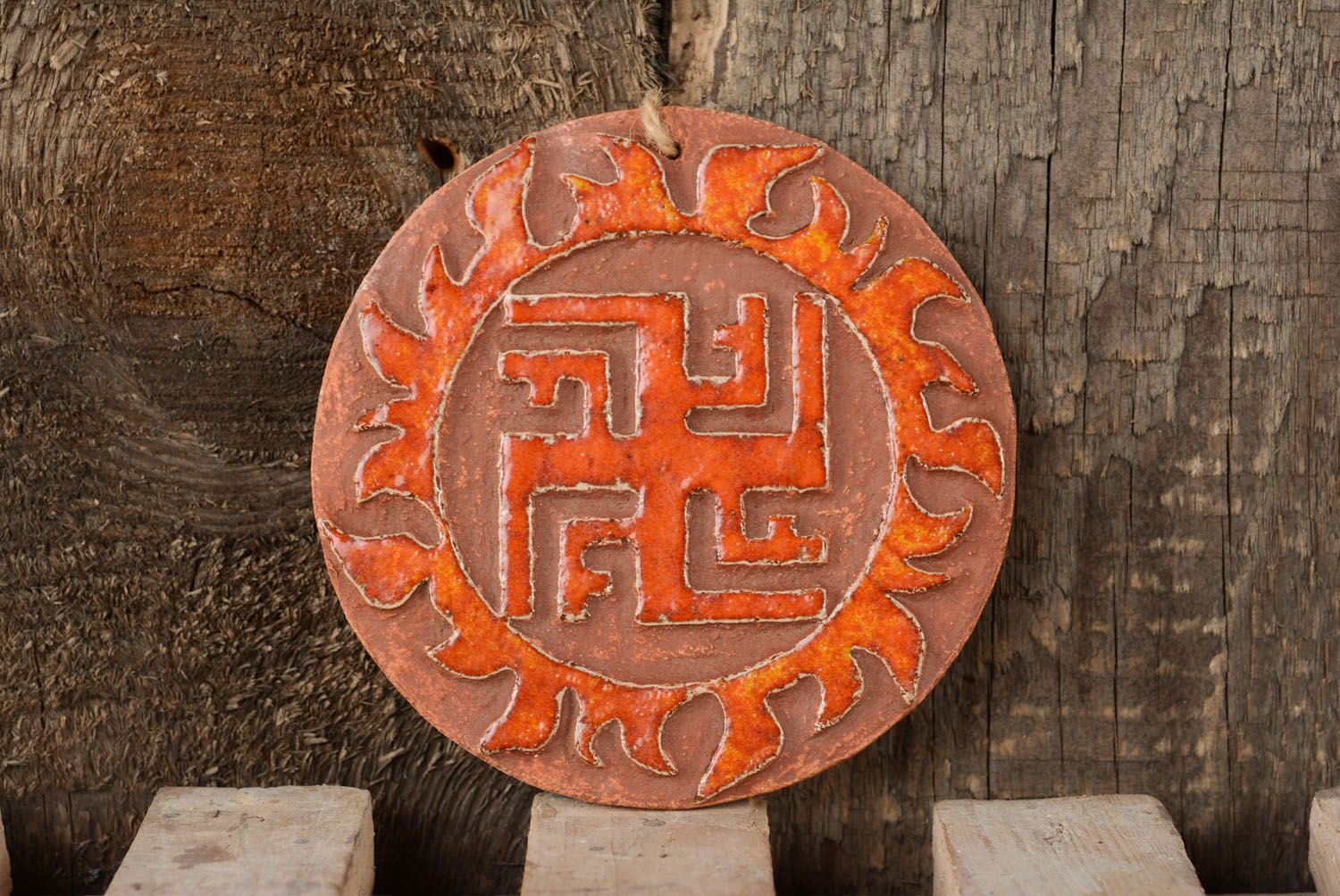 Handmade Keramik Wandteller Amulett Maritschka foto 1