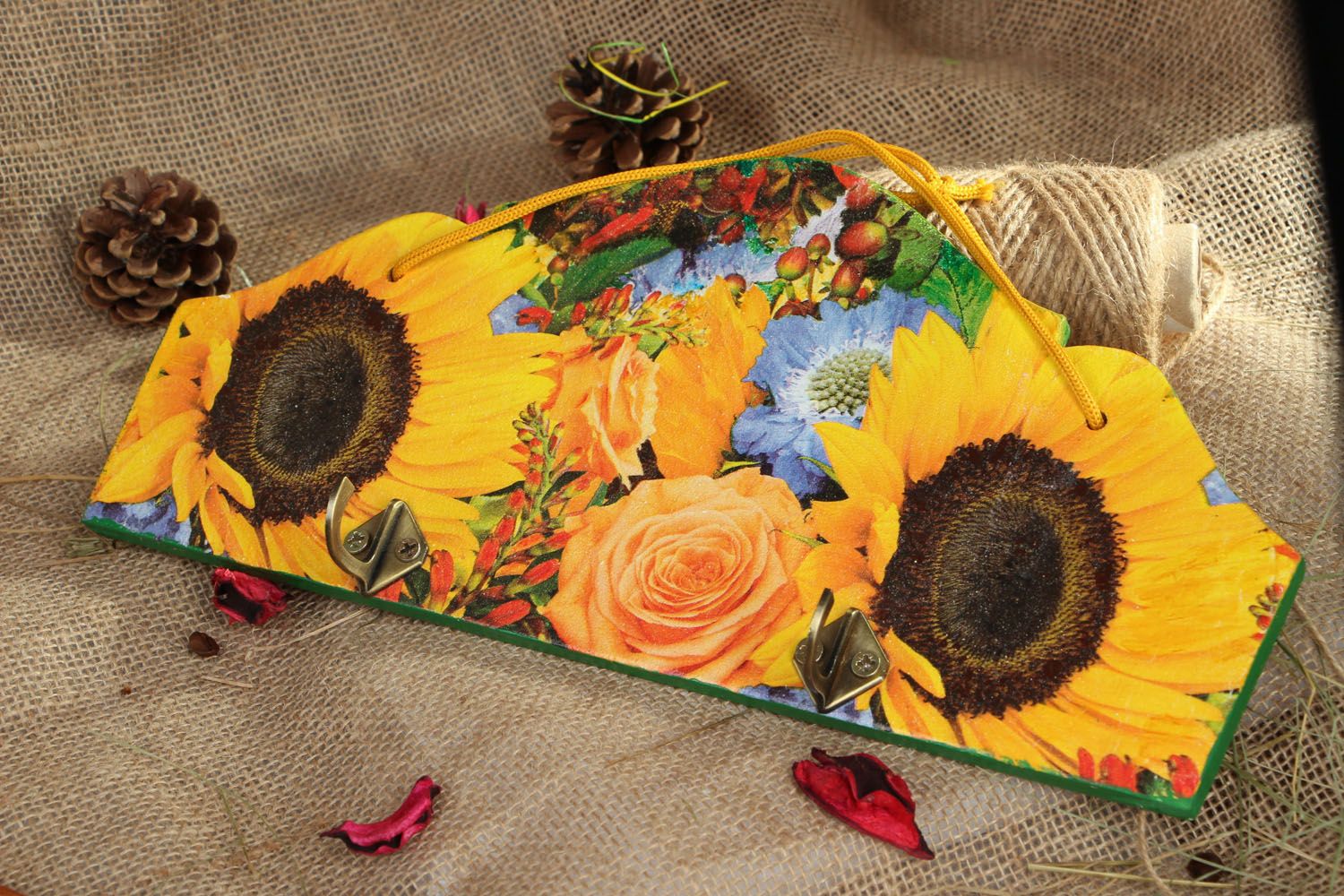 Keys holder with decoupage Sunflowers photo 5