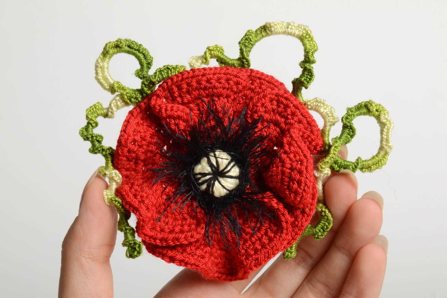 Broche textil a crochet hecho a mano accesorio para ropa bisutería de moda foto 4