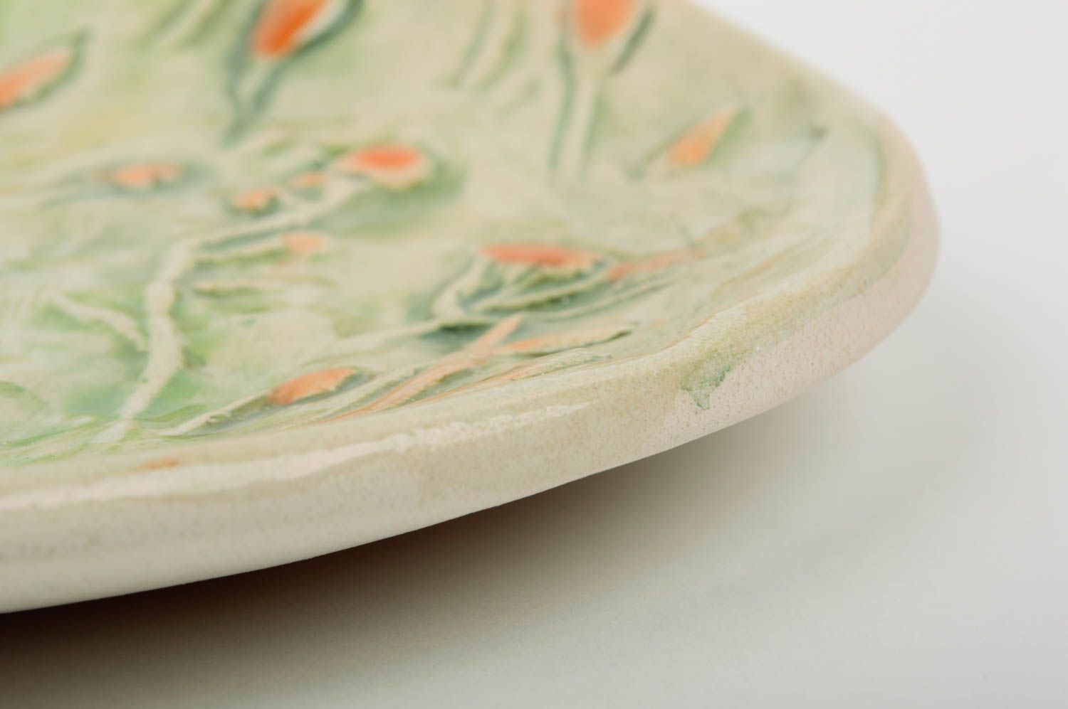 Плоская керамическая тарелка расписанная глазурью красивая ручной работы  фото 5