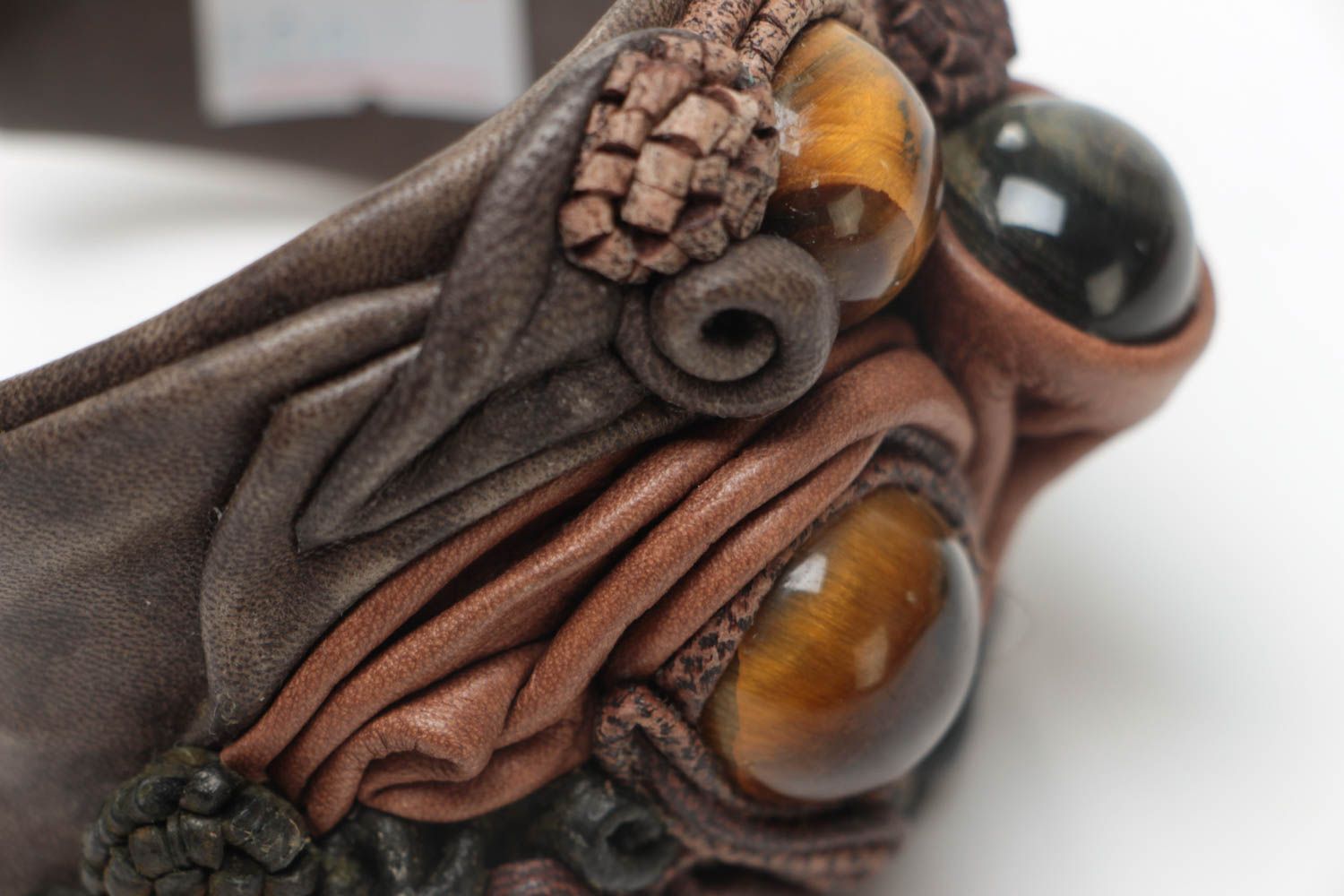 Handmade designer massive genuine leather wrist bracelet with tiger's eye stone photo 4