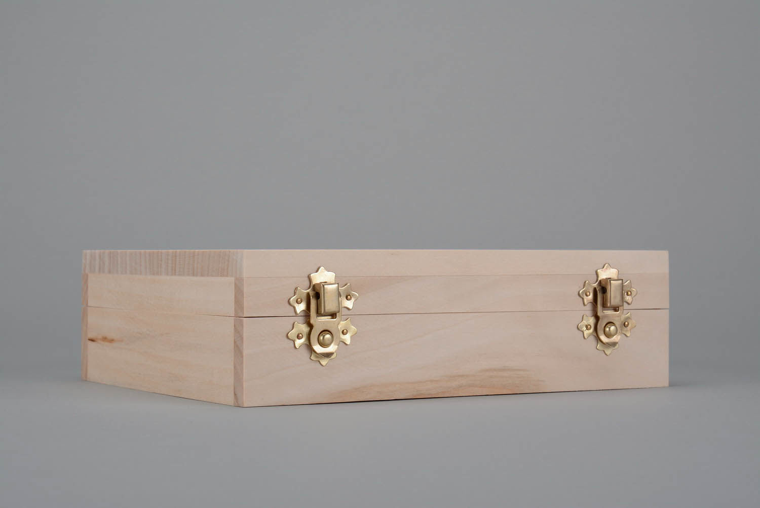 Boîte en bois brut à décorer avec velours faite main photo 4