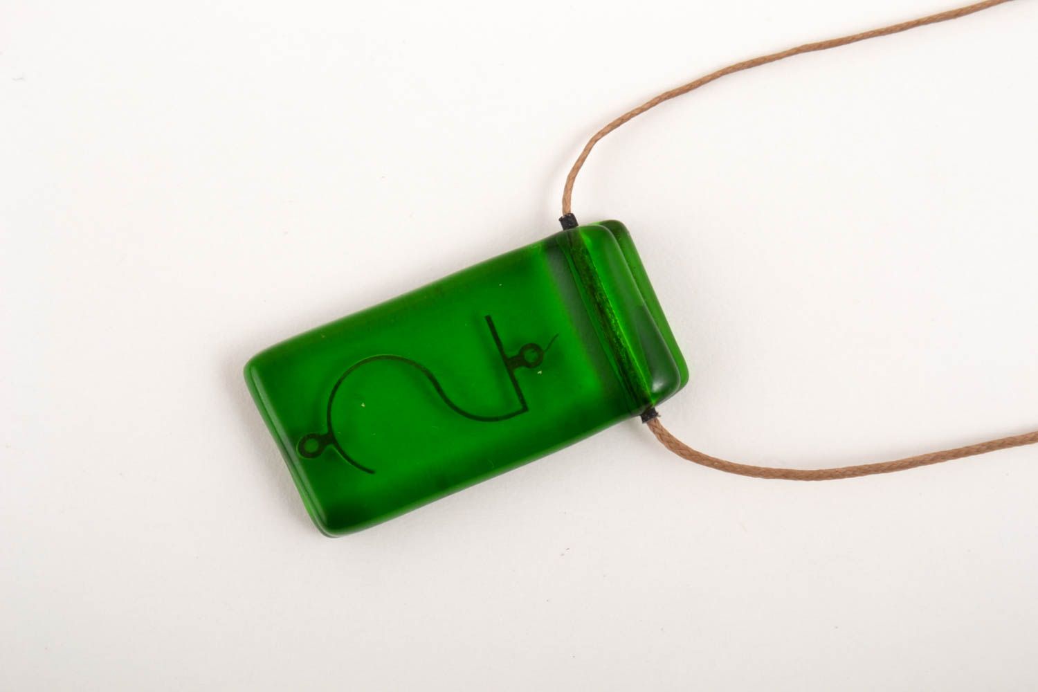 Pendentif en verre Bijou fait main vert fusing sur cordon Cadeau pour femme photo 2
