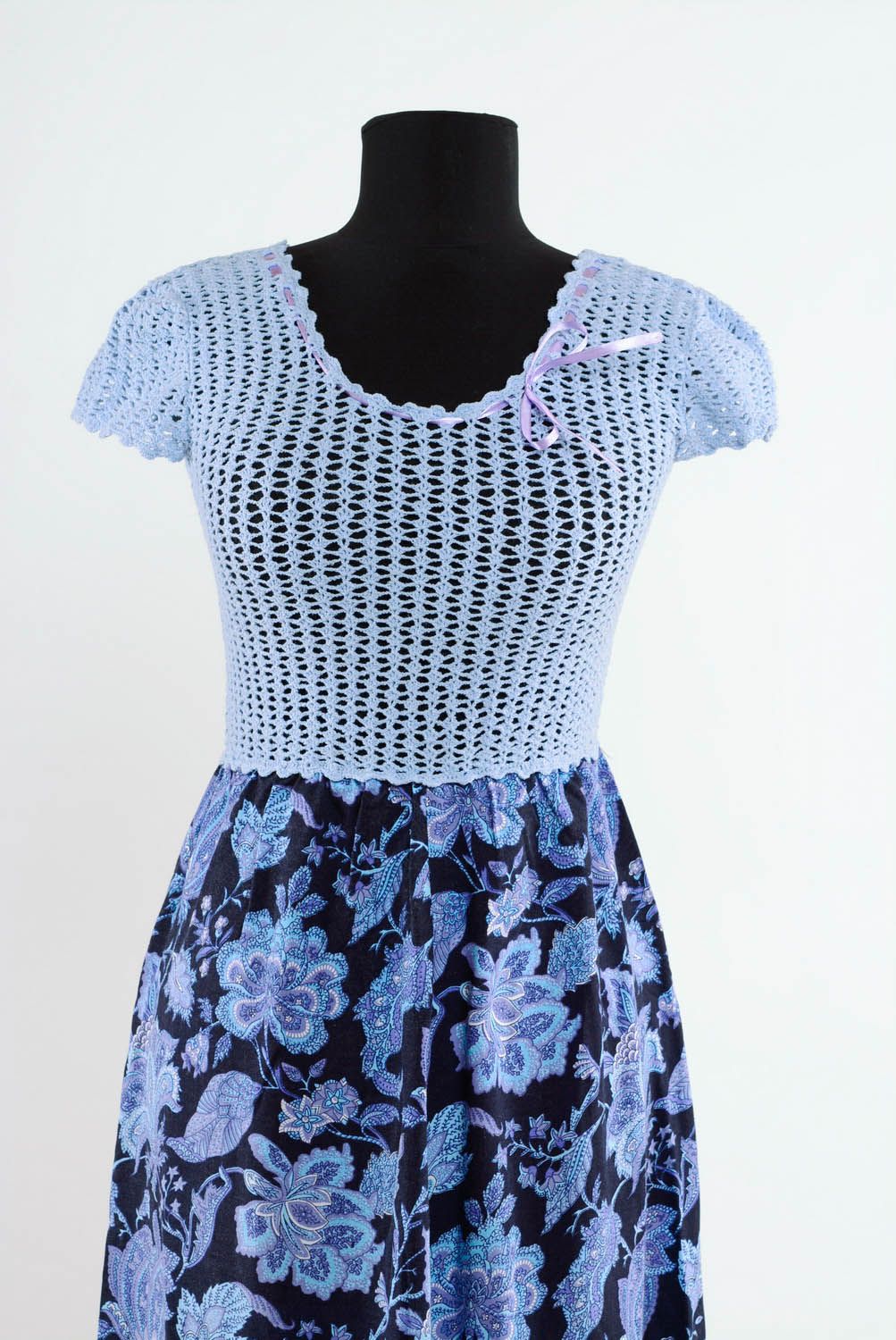 Dress with knitted bodice photo 2