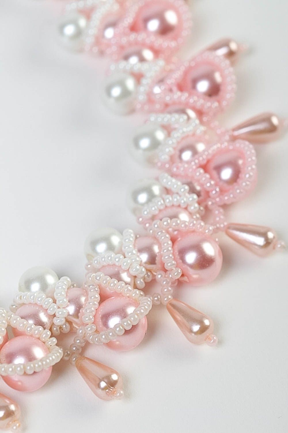 Колье из бисера украшение ручной работы ожерелье из бисера и бусин розовое фото 3