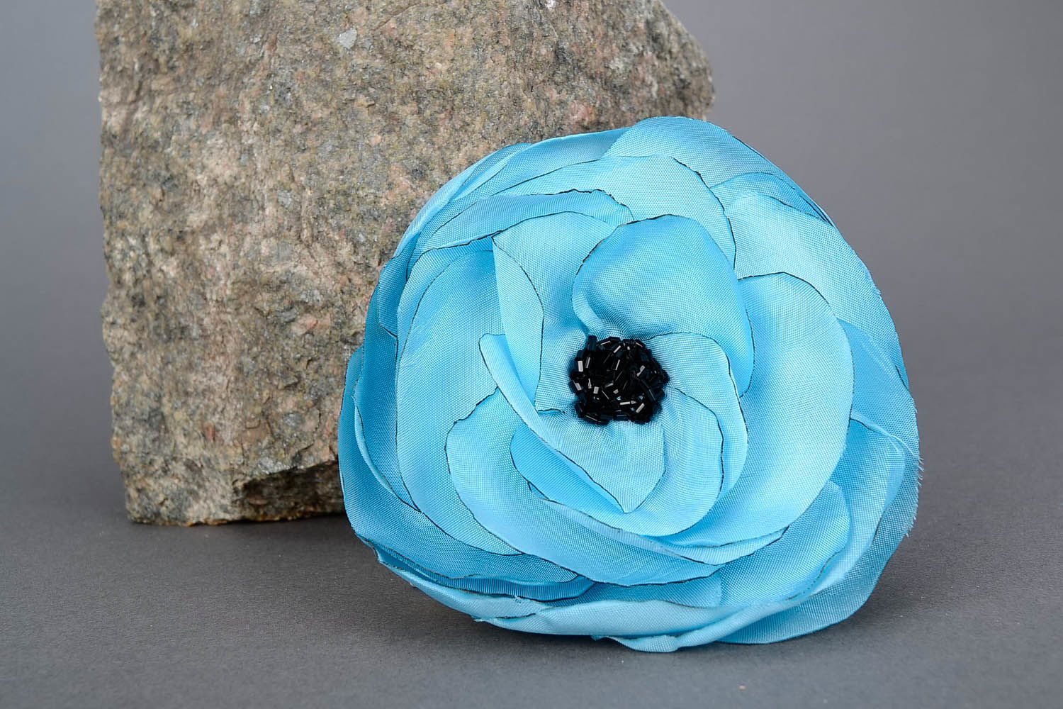 Brosche blaue Blume foto 2