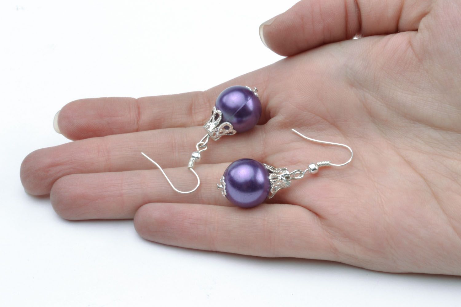 Earrings in the shape of Christmas tree balls photo 3