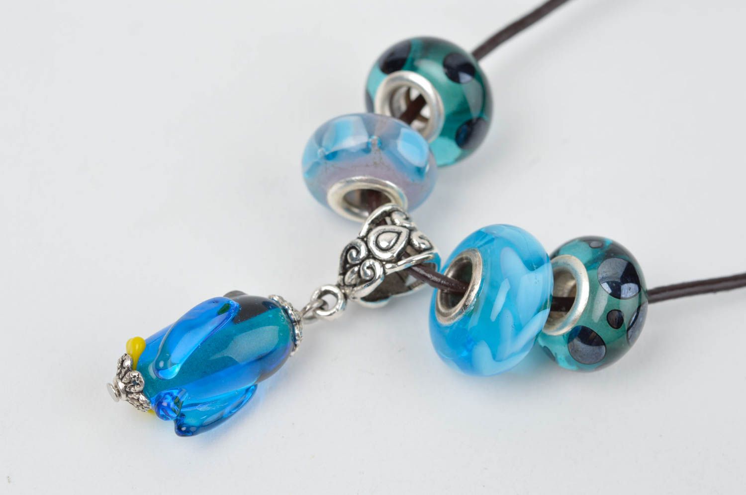 Handmade glass beaded necklace lampwork pendant designer pendant glass beads photo 2