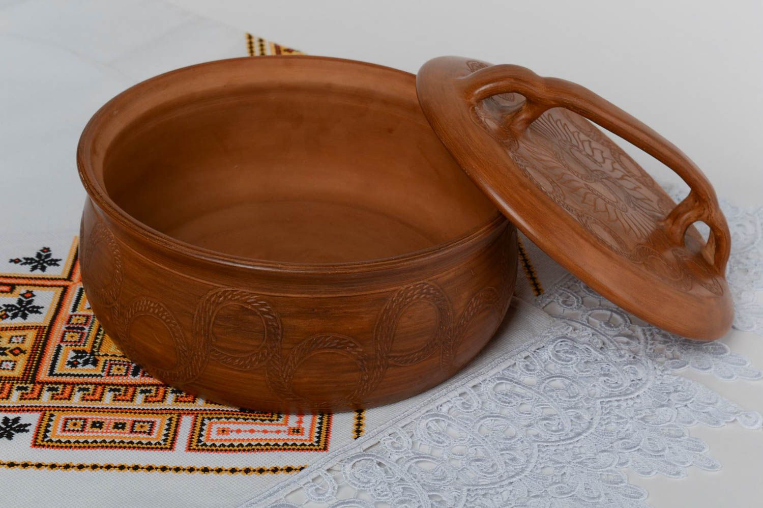 Handmade designer terracotta clay frying pan for bread baking 3 l photo 1