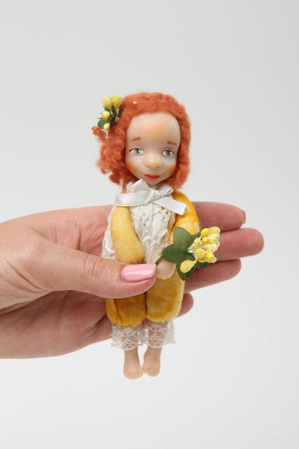 Muñeca artesanal de arcilla polimérica juguete original decoración de hogar foto 5