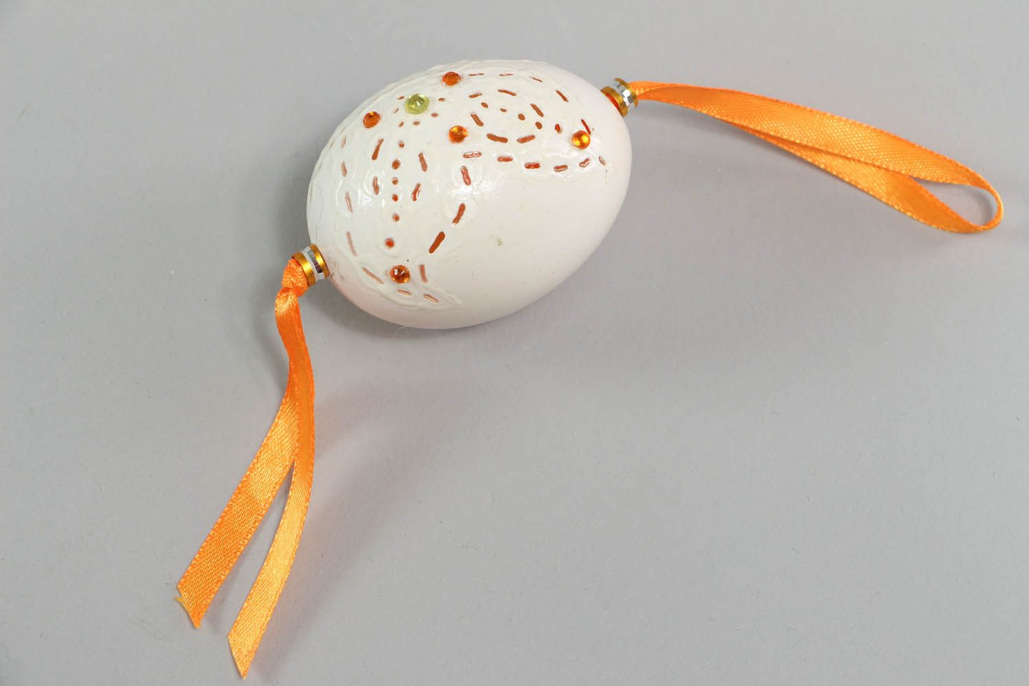 Egg decorated using decoupage technique photo 1