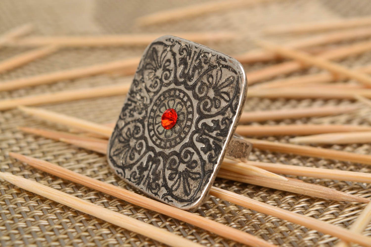 Unusual square ring in ethnic style photo 1