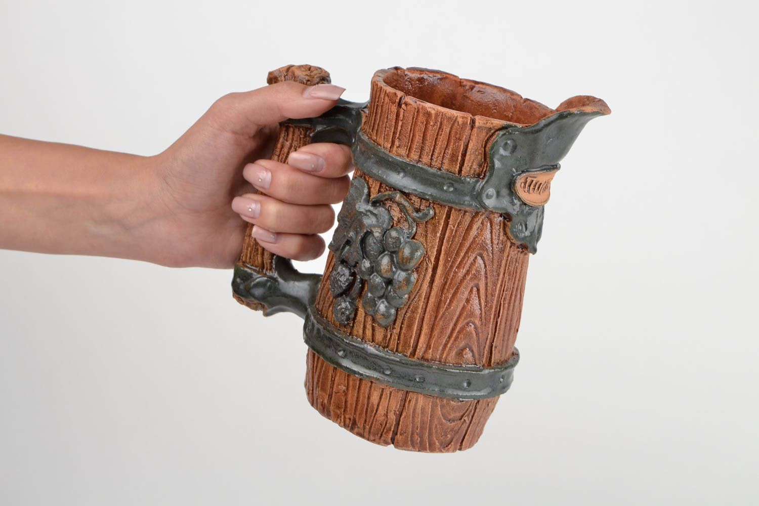 Jarro de cerámica hecho a mano utensilio de cocina elemento decorativo foto 2