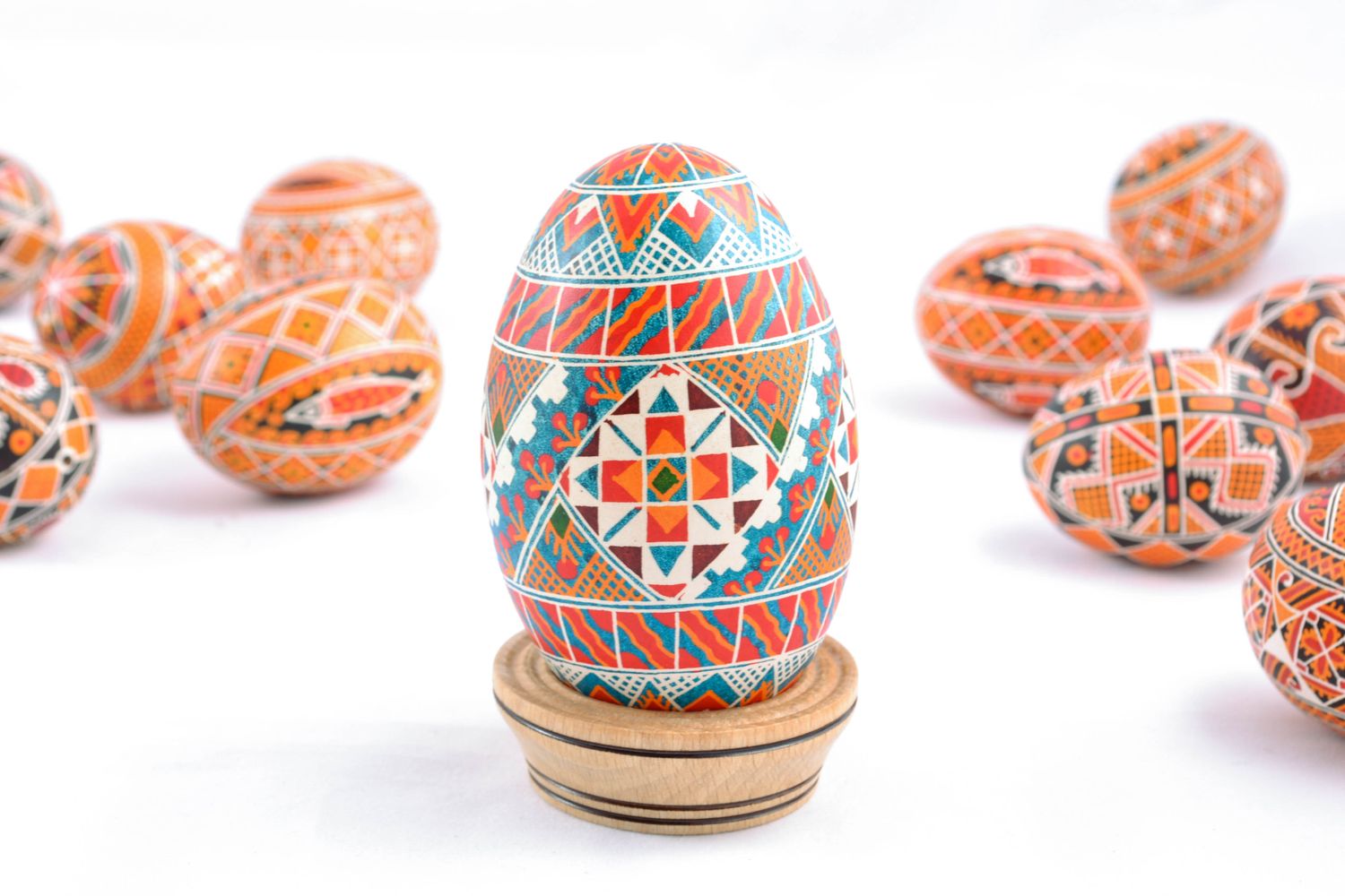 Bright handmade Easter egg with unusual pattern photo 1