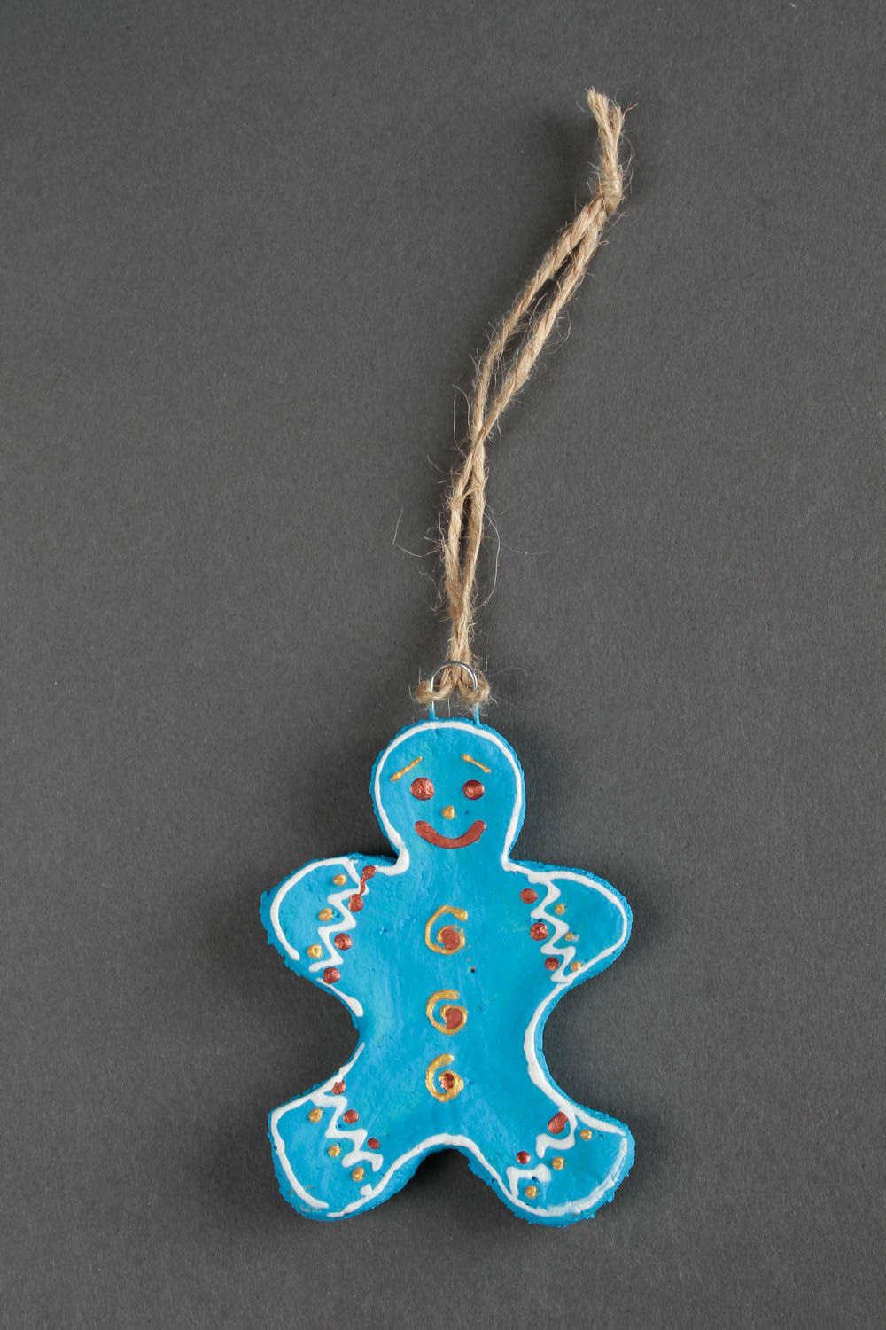 Голубая елочная игрушка ручной работы фигурка из соленого теста декор для дома фото 3