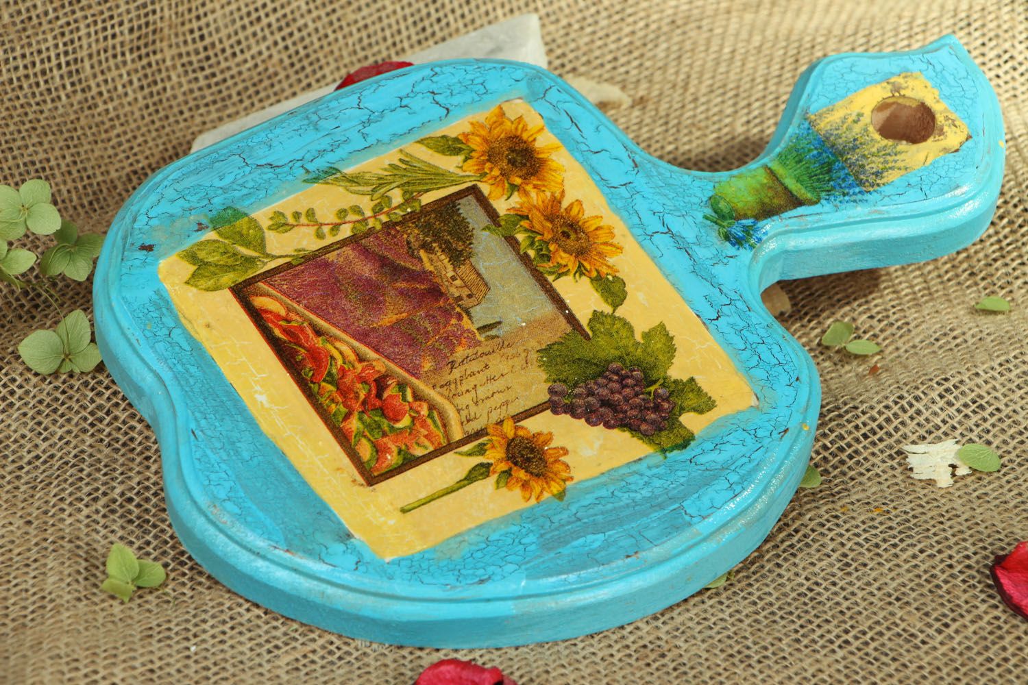 Decorative cutting board in Provence style photo 5