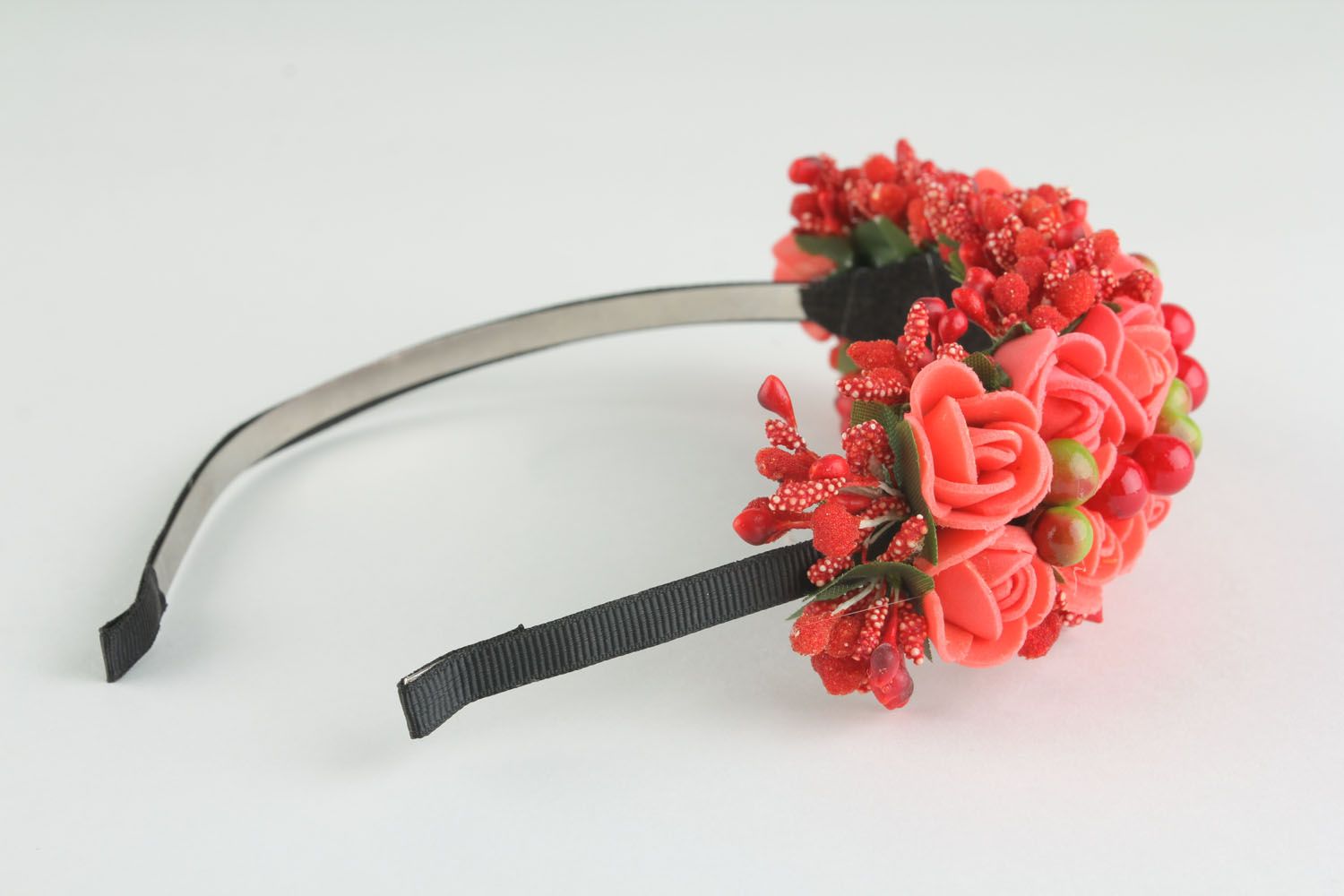 Headband with flowers and berries Spring Garden photo 2