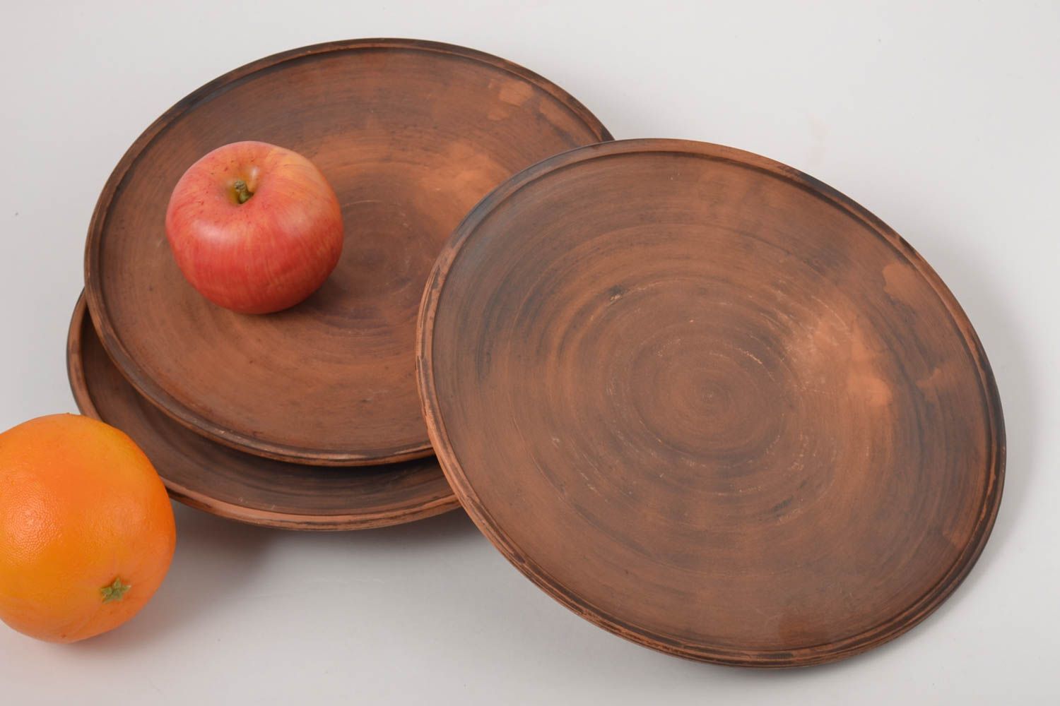 Керамические тарелки ручной работы 3 штуки глиняная посуда набор тарелок фото 1