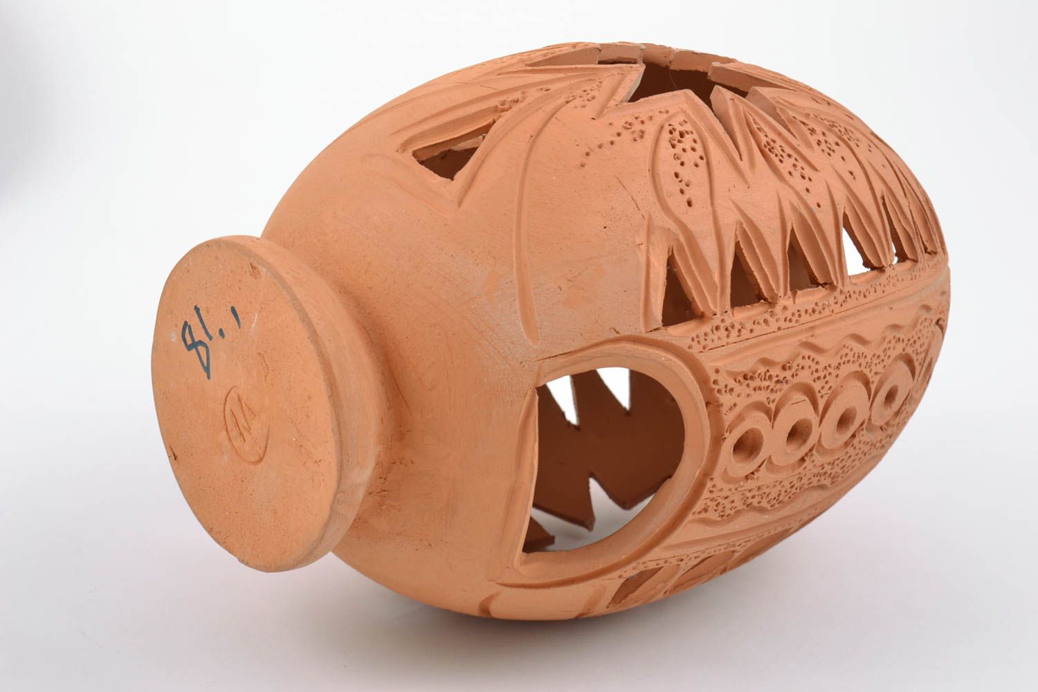 Handmade designer carved clay vase in the shape of egg photo 5
