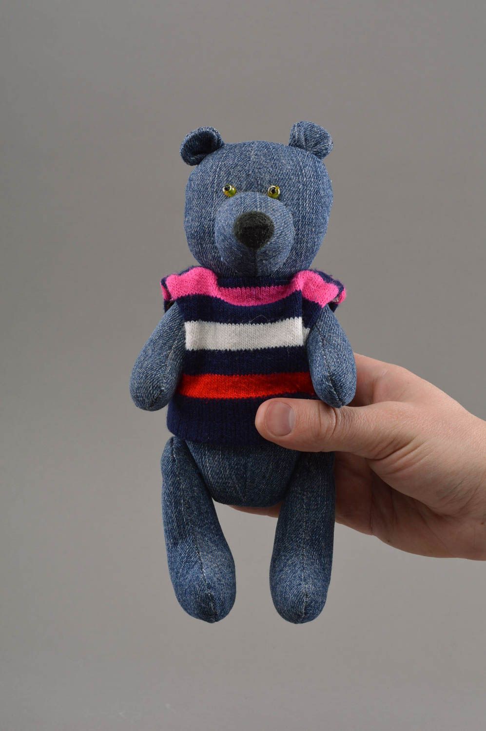Stoff Kuscheltier Bär handgemacht künstlerisch klein für Kinder bunt schön foto 3
