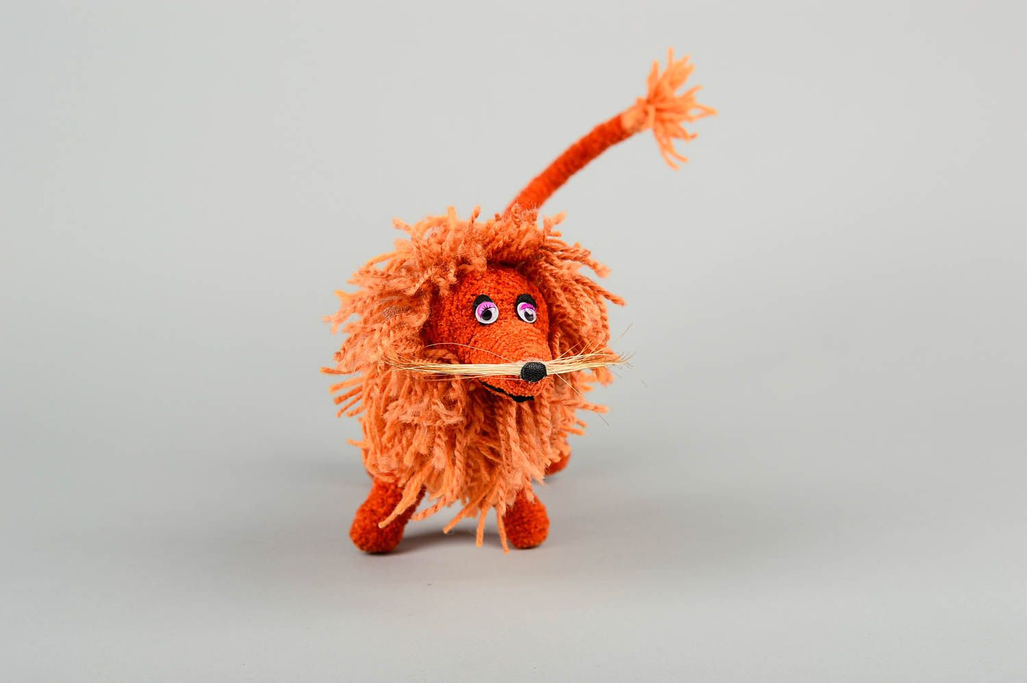 Jouet lion orange fait main Figurine animal Décoration maison intéressante photo 1