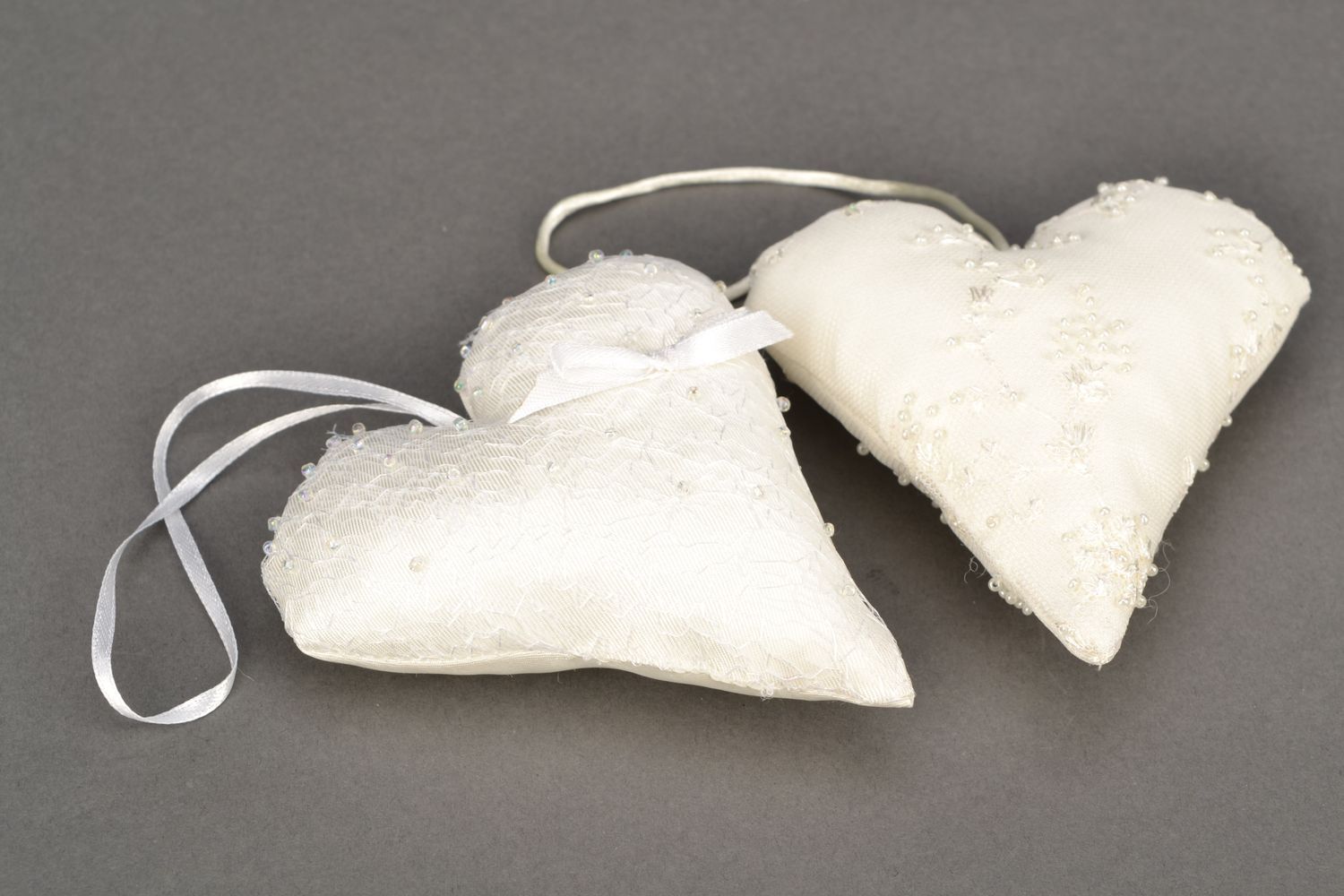 Suspension décorative coeur blanc avec perles de rocaille  photo 5