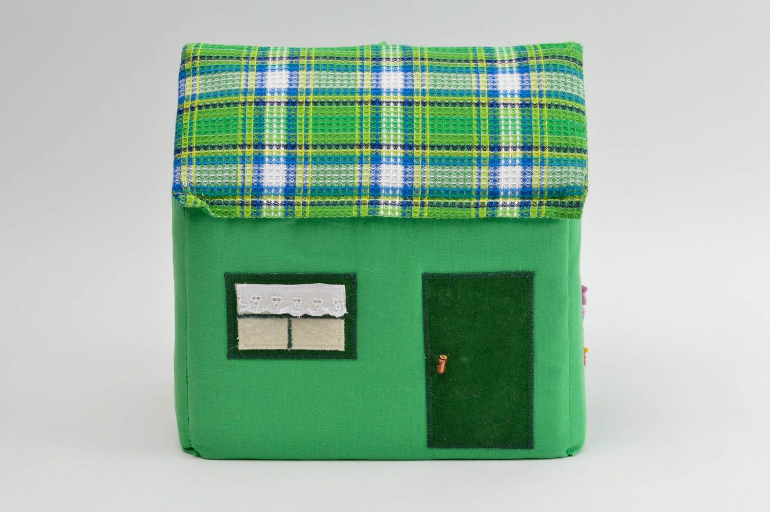 Juguete decorativo artesanal peluche para regalar souvenir original Casa verde foto 3