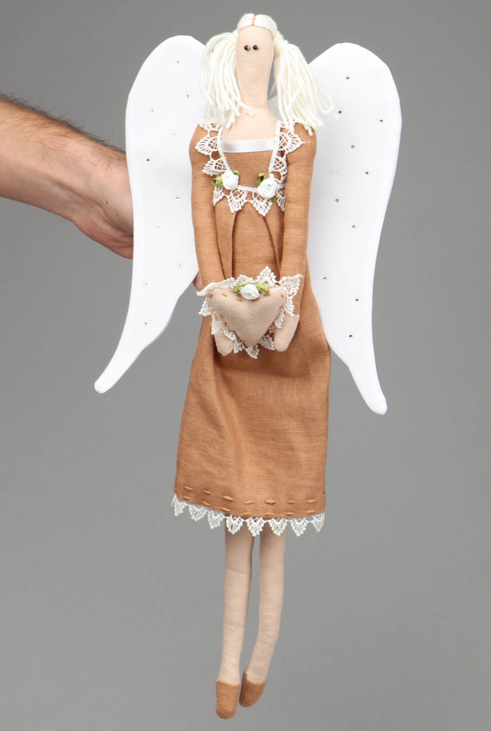 Льняная игрушка в виде ангела фото 4