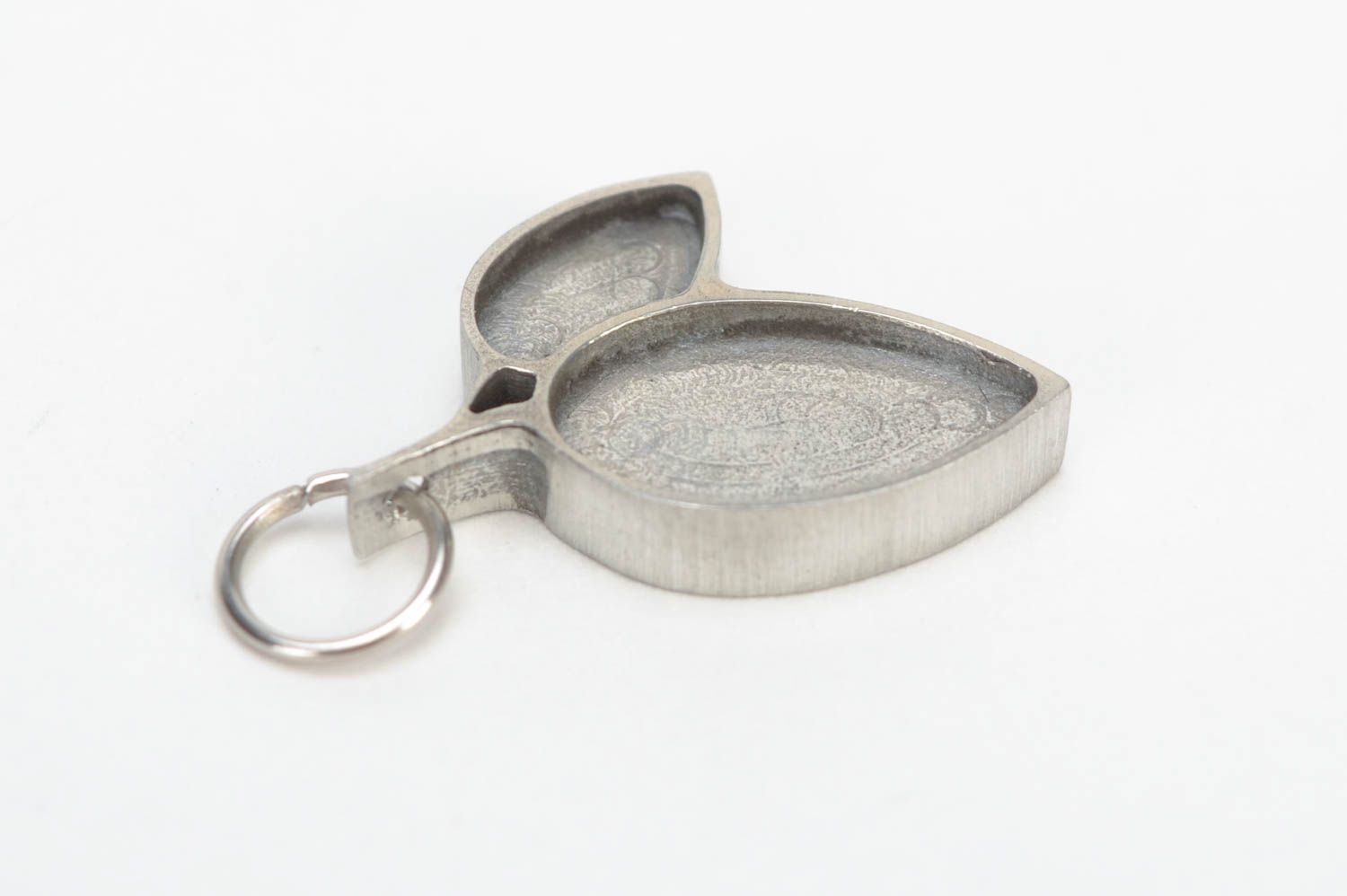 Small handmade design metal blank pendant DIY jewelry craft photo 3