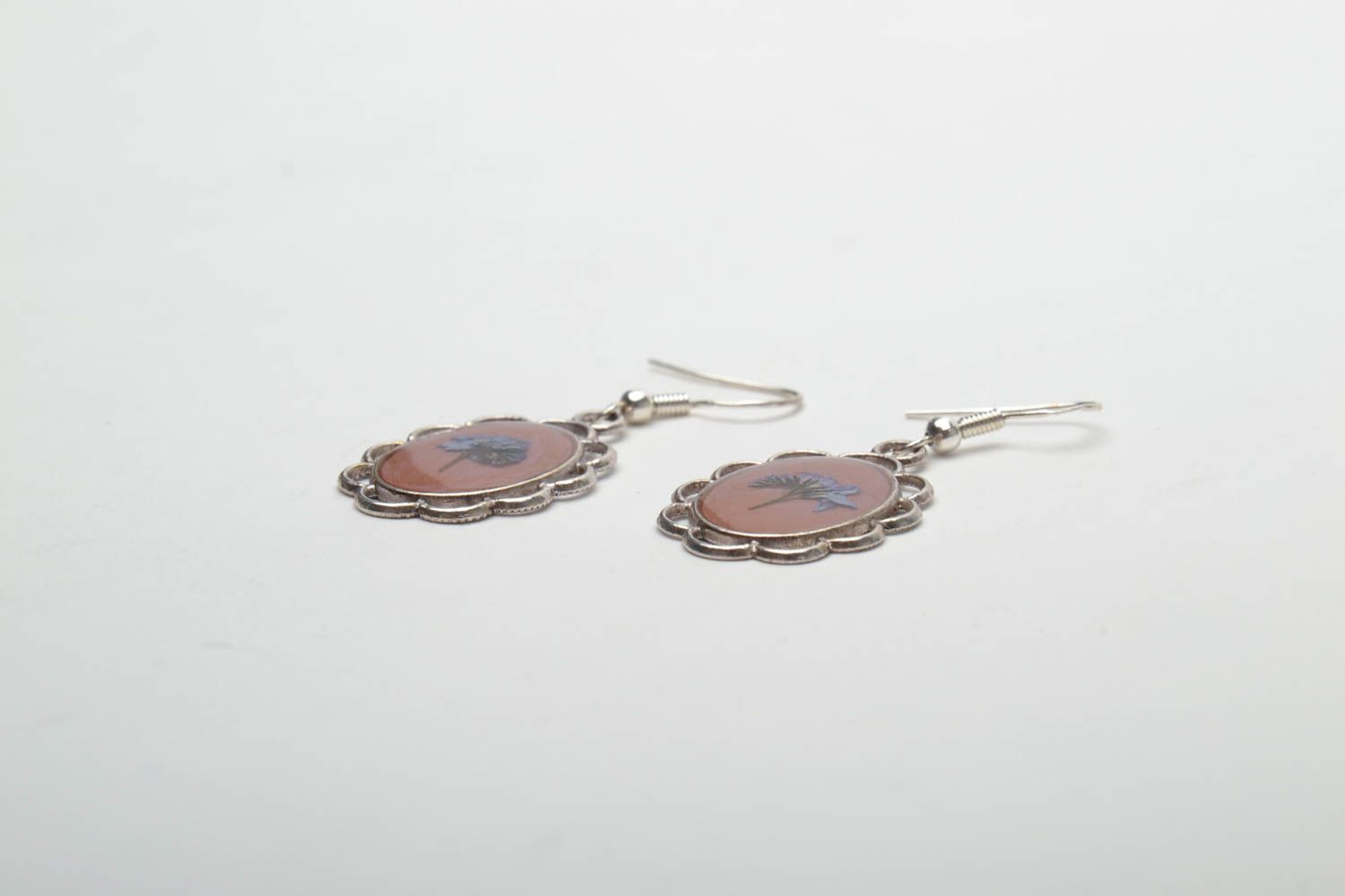 Tender earrings with natural flowers and epoxy resin photo 4