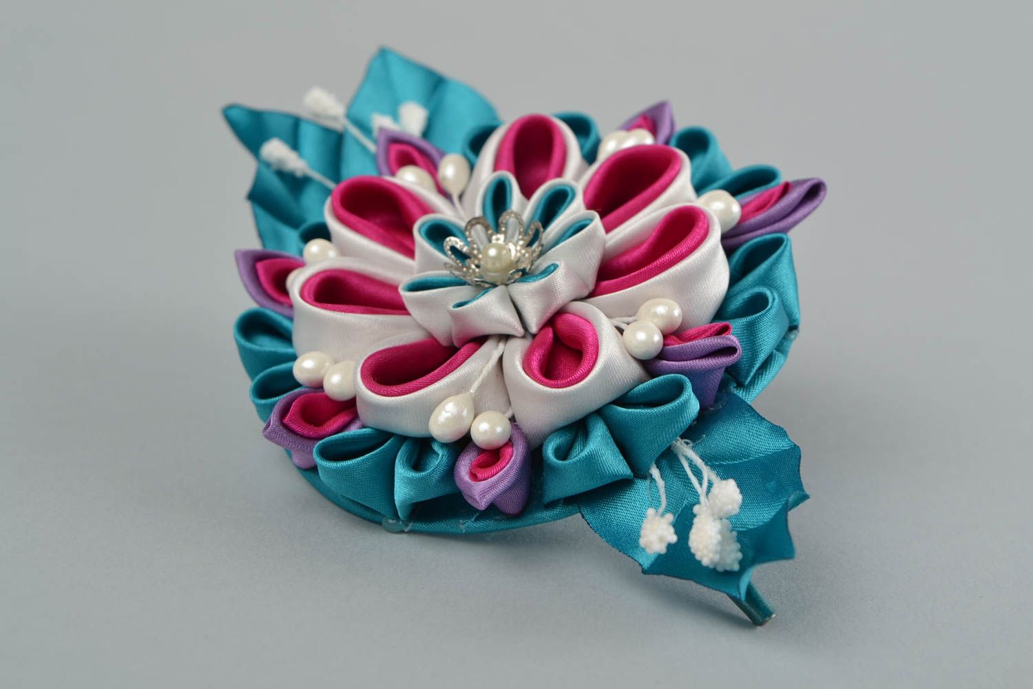 Beautiful handmade designer satin ribbon flower hair clip kanzashi technique photo 4