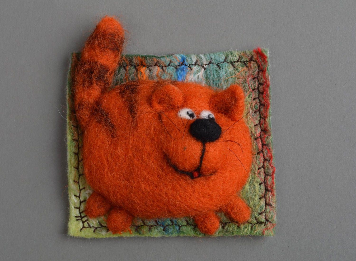 Unusual cute handmade bright fridge magnet made of wool in shape of cat photo 3