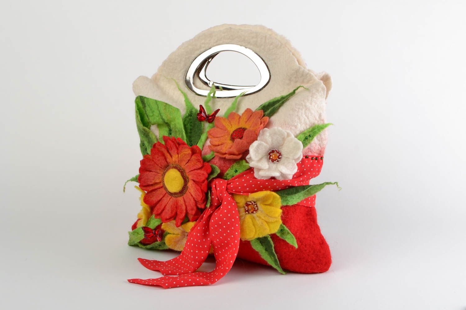 Sac à main en laine feutrée blanc et rouge fait main avec fleurs de créateur photo 1