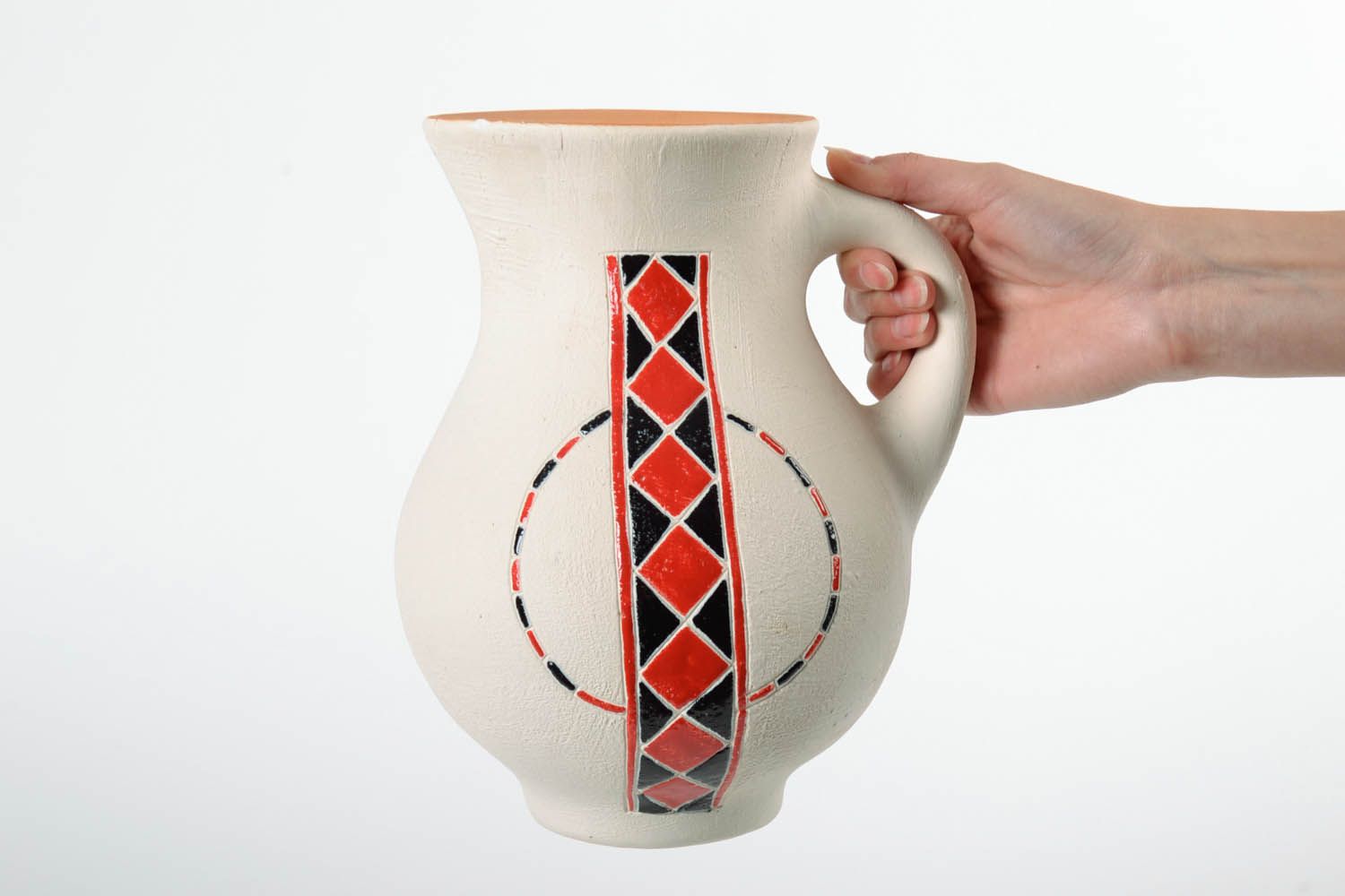Jarro de cerámica con dibujo étnico foto 2
