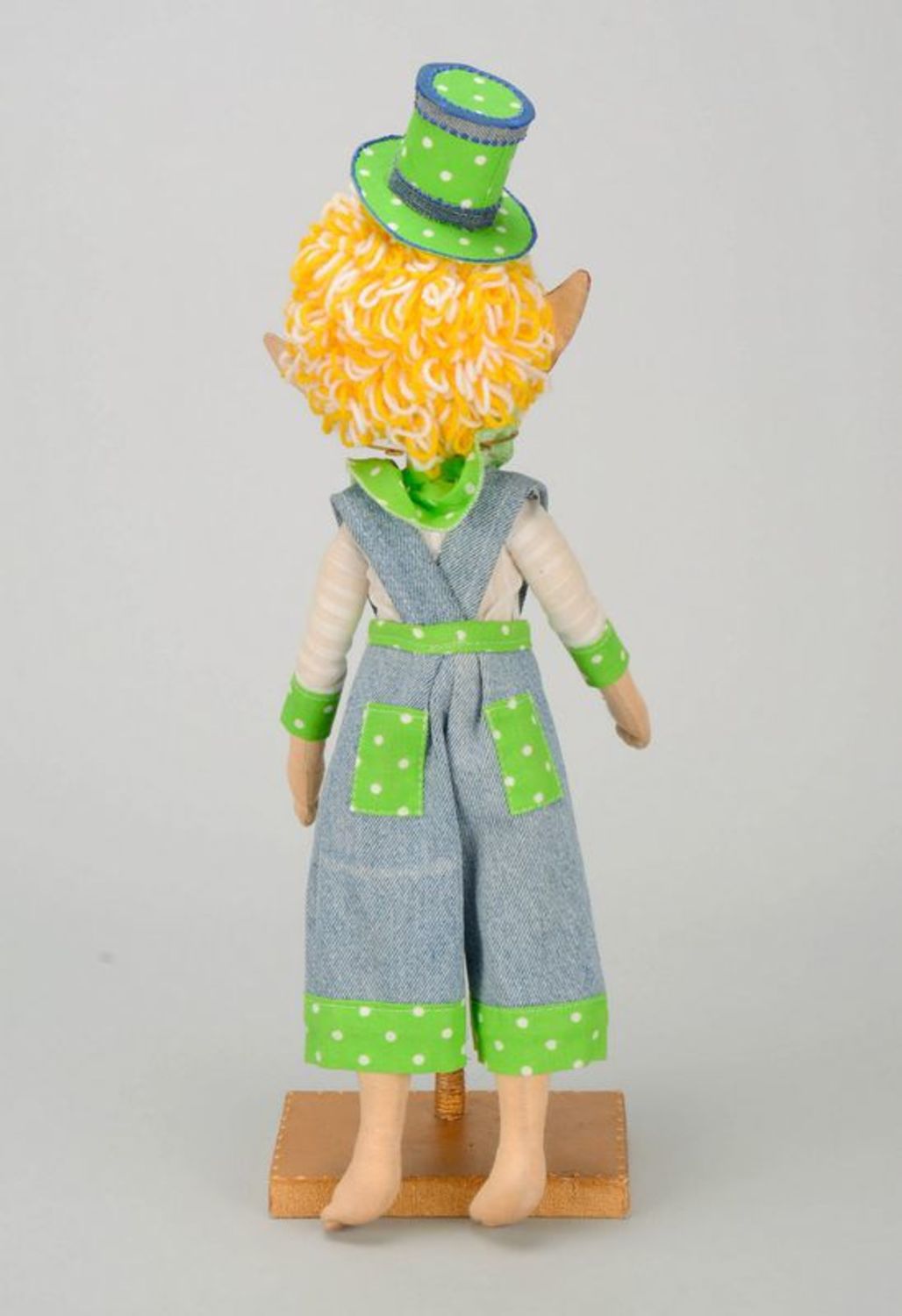 Bambola di peluche fatta a mano Leprechaun in cappello Pupazzo di peluche
 foto 5
